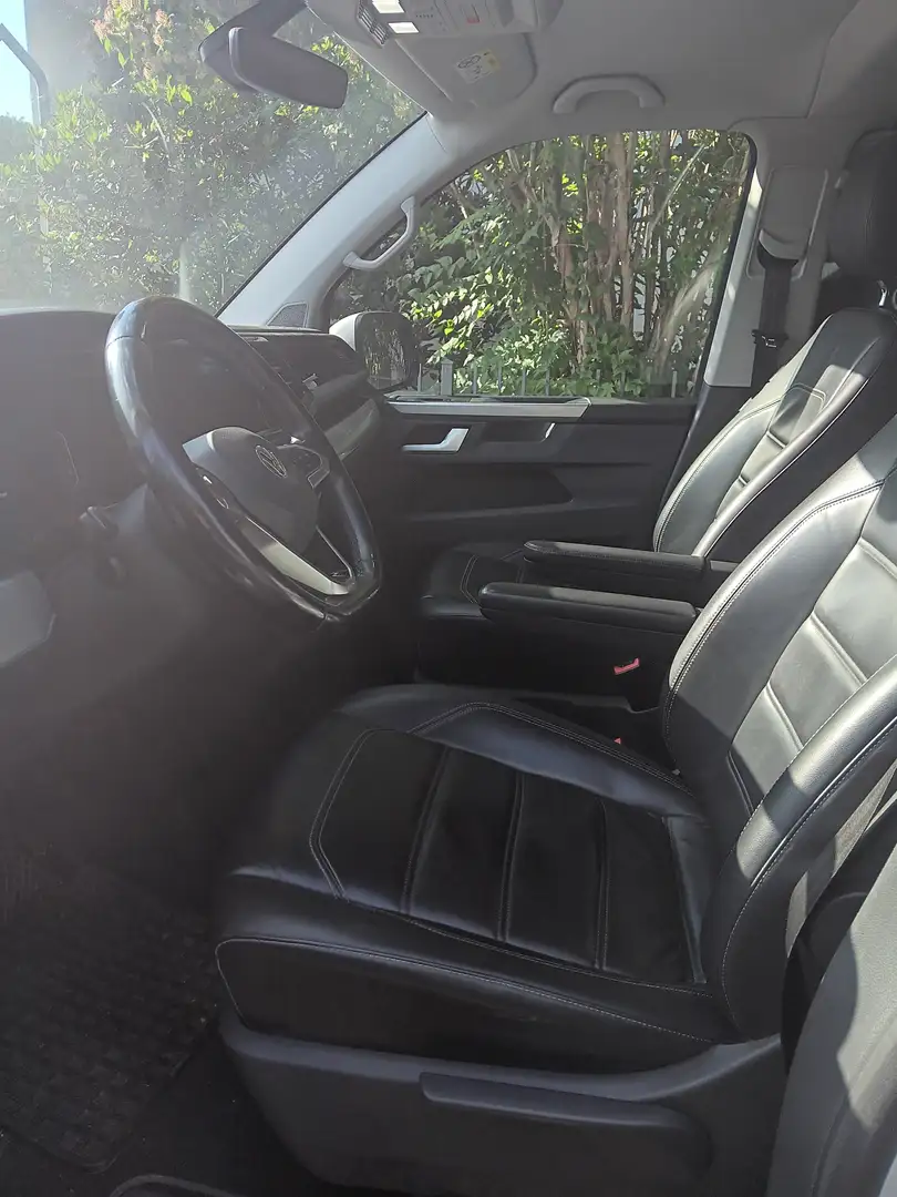 Volkswagen T6.1 Multivan Multivan T6.1 DSG Kurz 4MOTION Exclusive Silber - 1