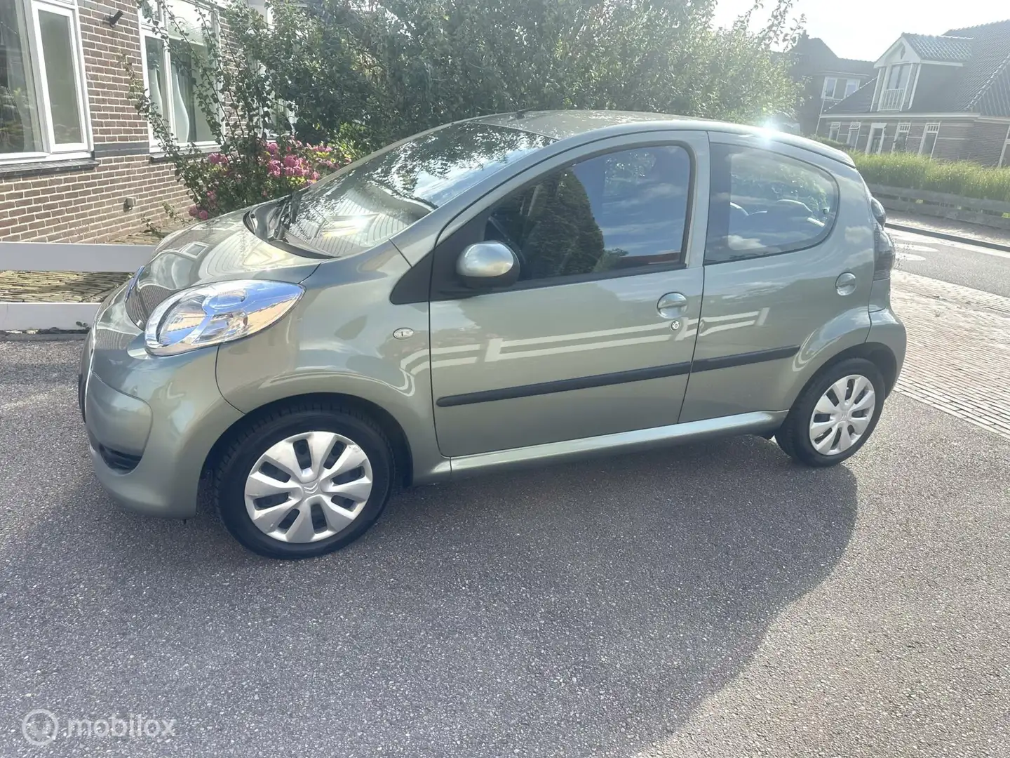 Citroen C1 1.0-12V Ambiance AUTOMAAT 5-DEURS AIRCO NETTE GOED Groen - 2