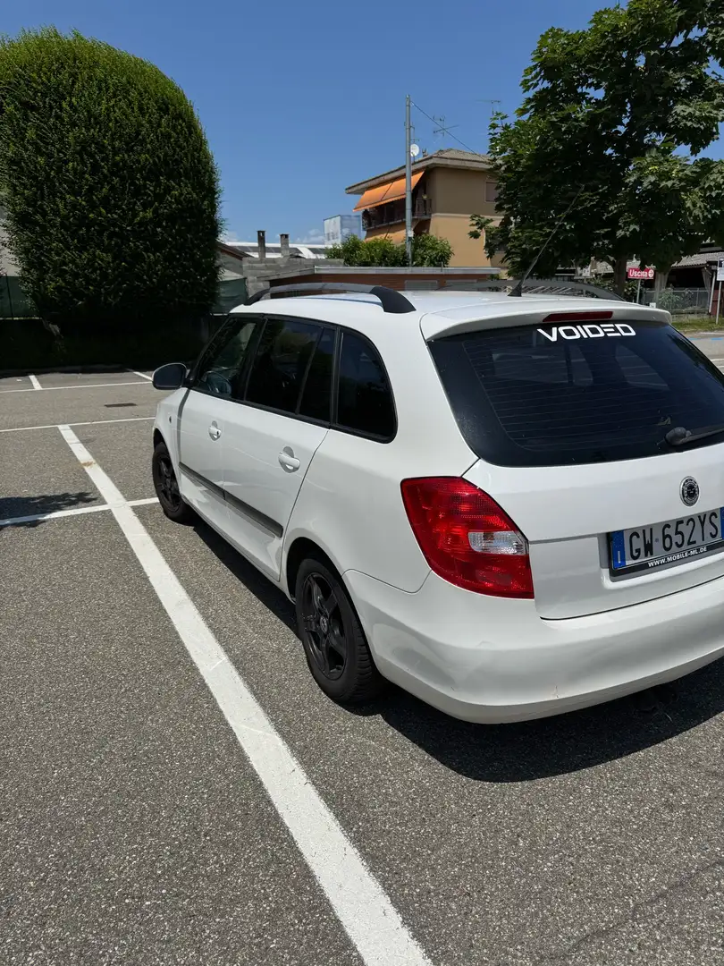 Skoda Fabia 1.2 HTP Combi Sport - 2