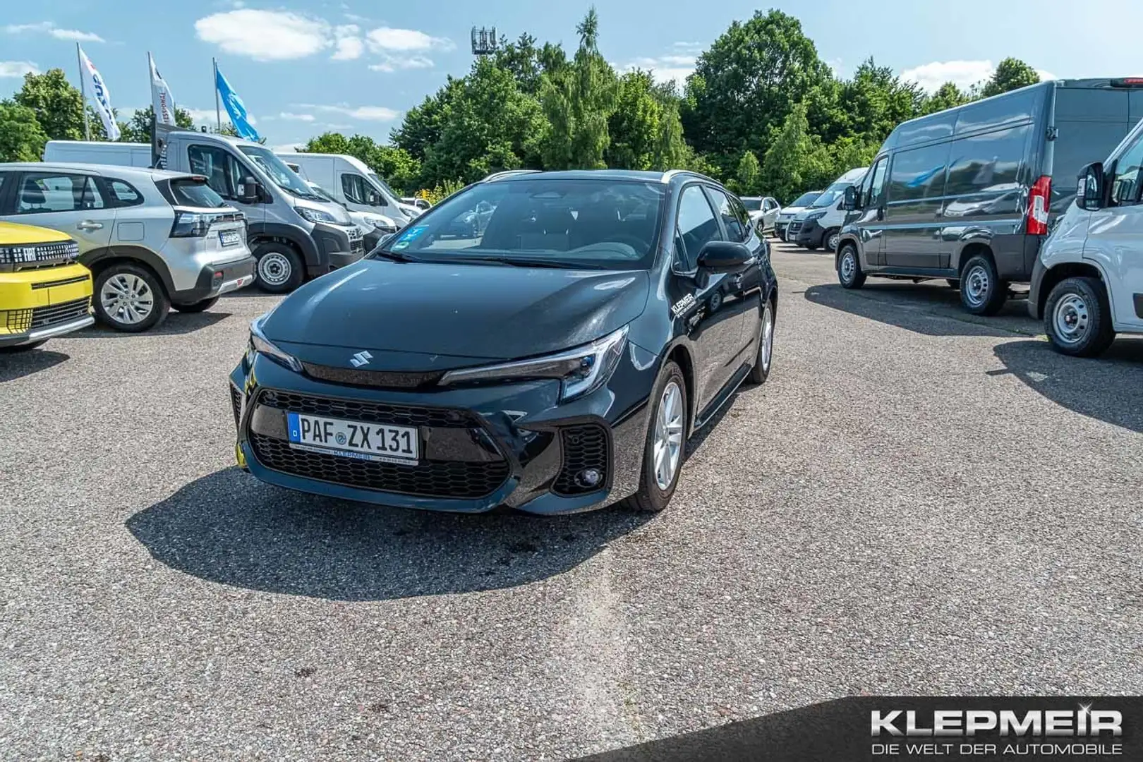 Suzuki Swace Comfort + CVT Hybrid Schwarz - 1