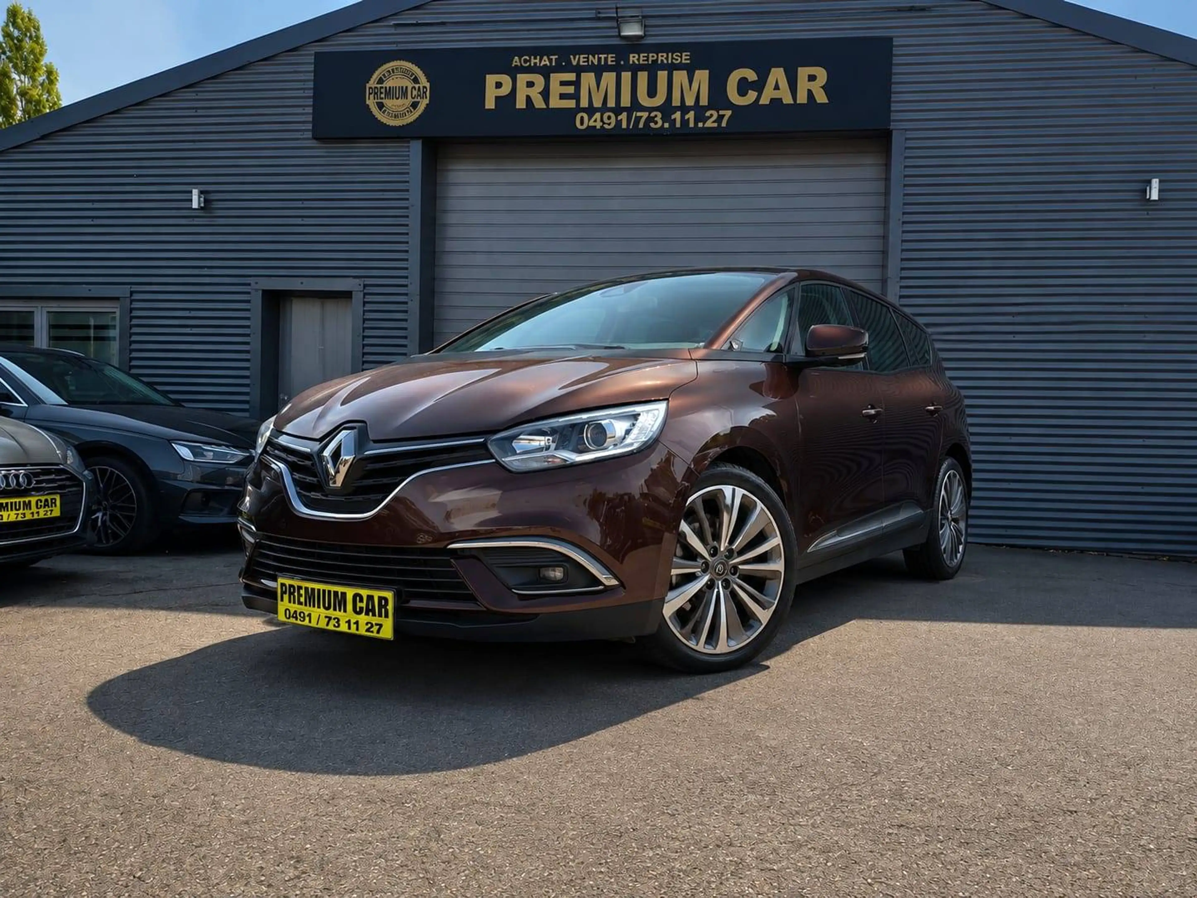 Renault Grand Scenic Grand Scénic 1.33 TCe Corporate Edition GPF — photo 2