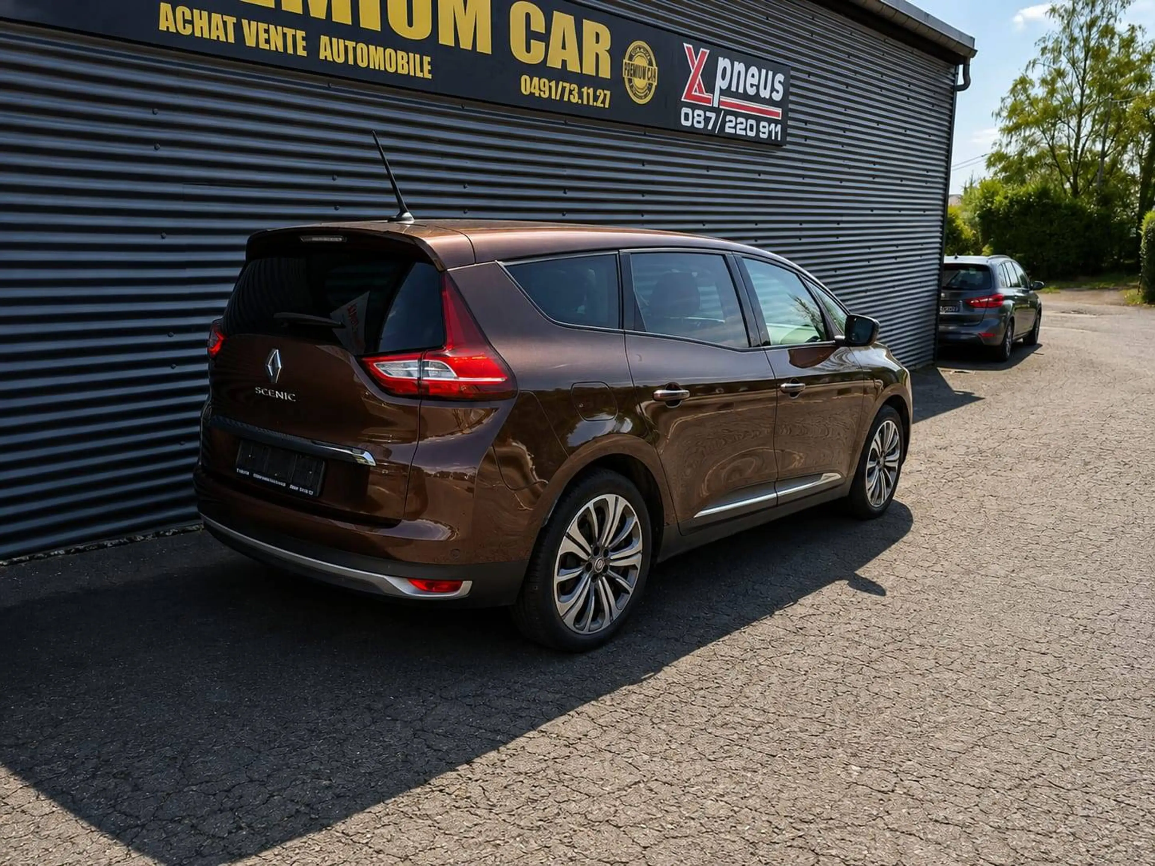 Renault Grand Scenic Grand Scénic 1.33 TCe Corporate Edition GPF — photo 3