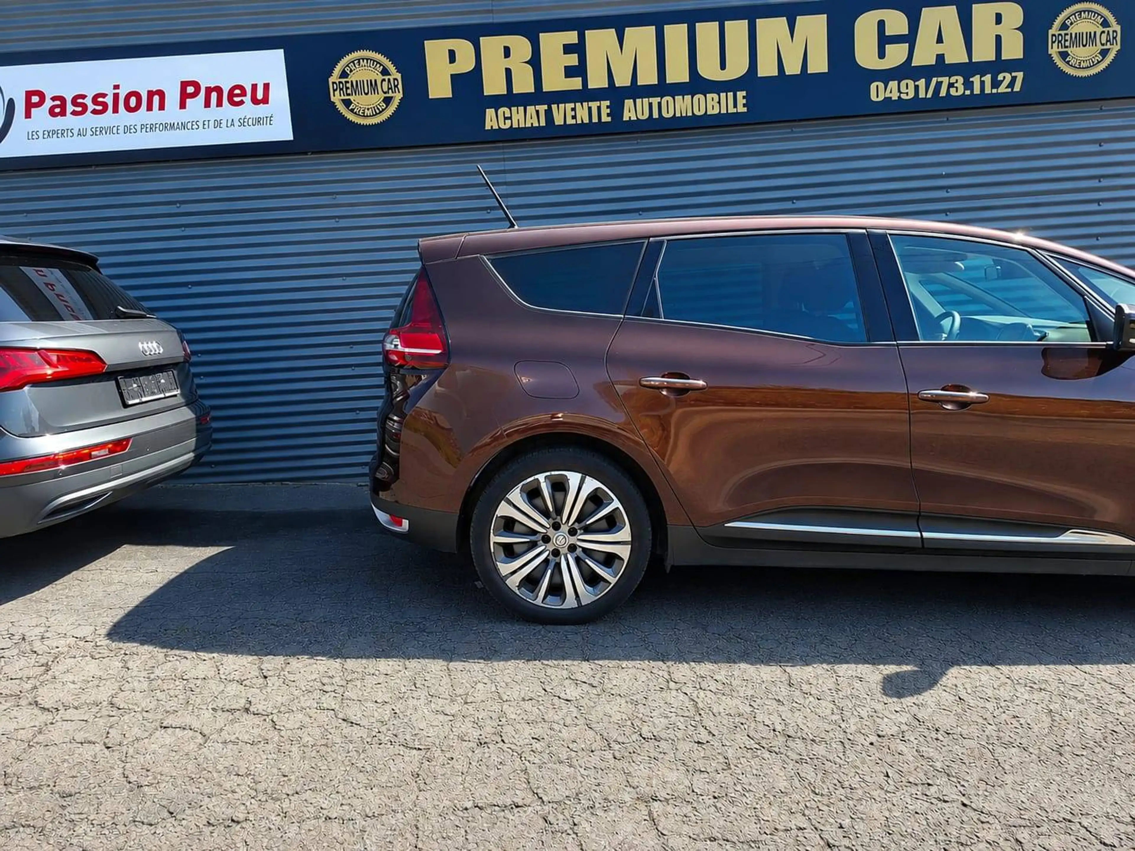 Renault Grand Scenic Grand Scénic 1.33 TCe Corporate Edition GPF — photo 5