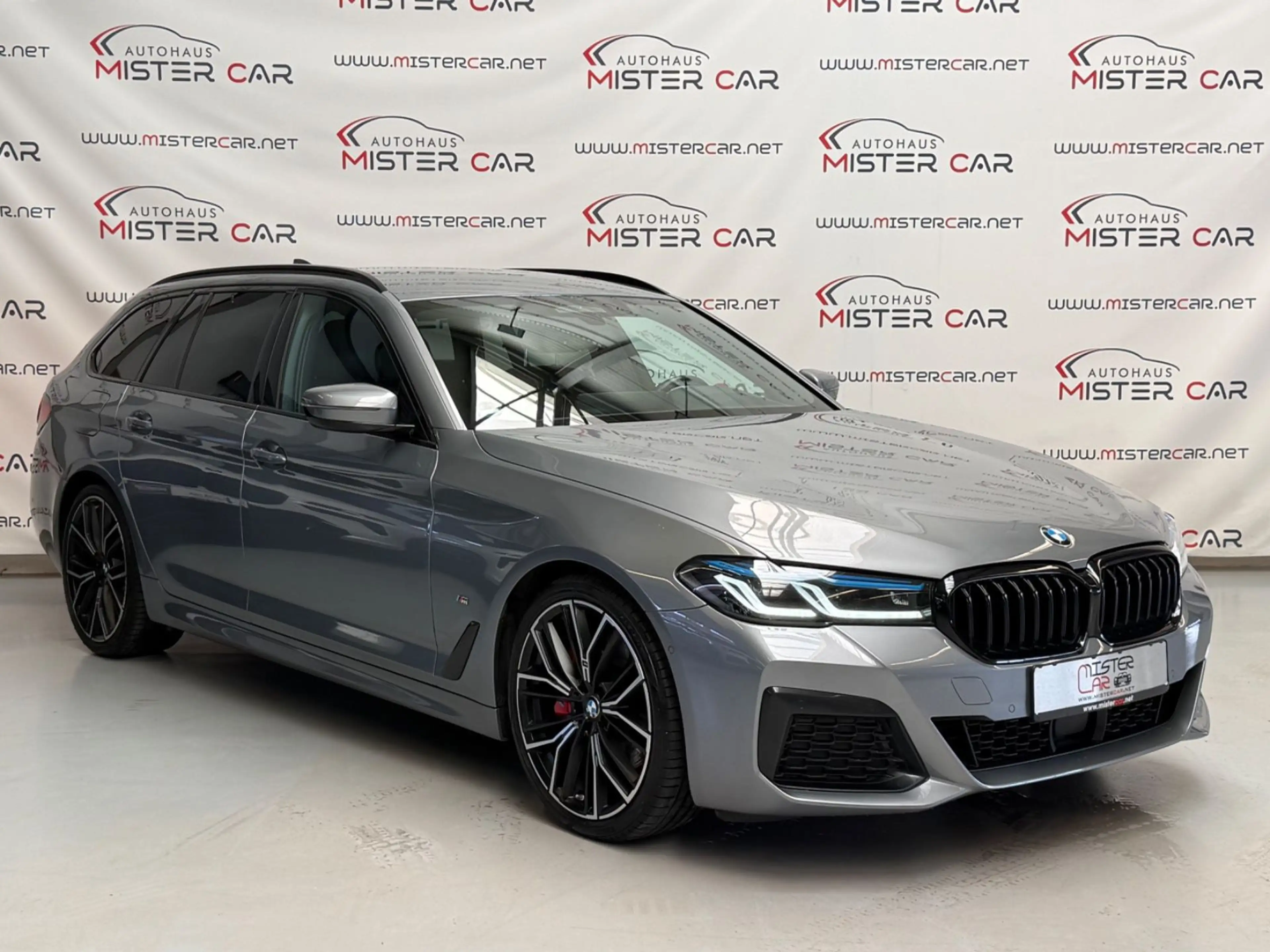 BMW 520 d M Sport Pro ACC/LASER/HUD/H&K/KAM/TOT/20ALU — photo 4