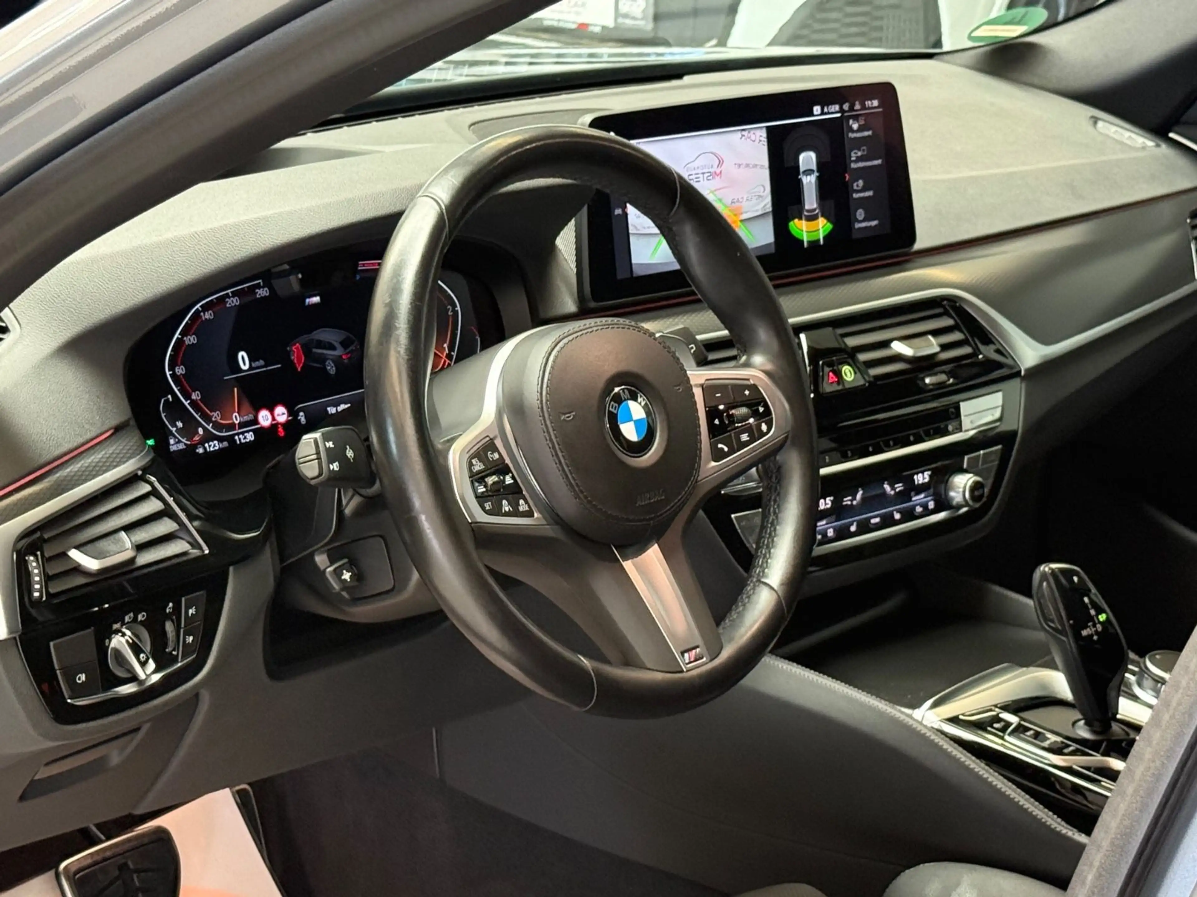 BMW 520 d M Sport Pro ACC/LASER/HUD/H&K/KAM/TOT/20ALU — photo 12