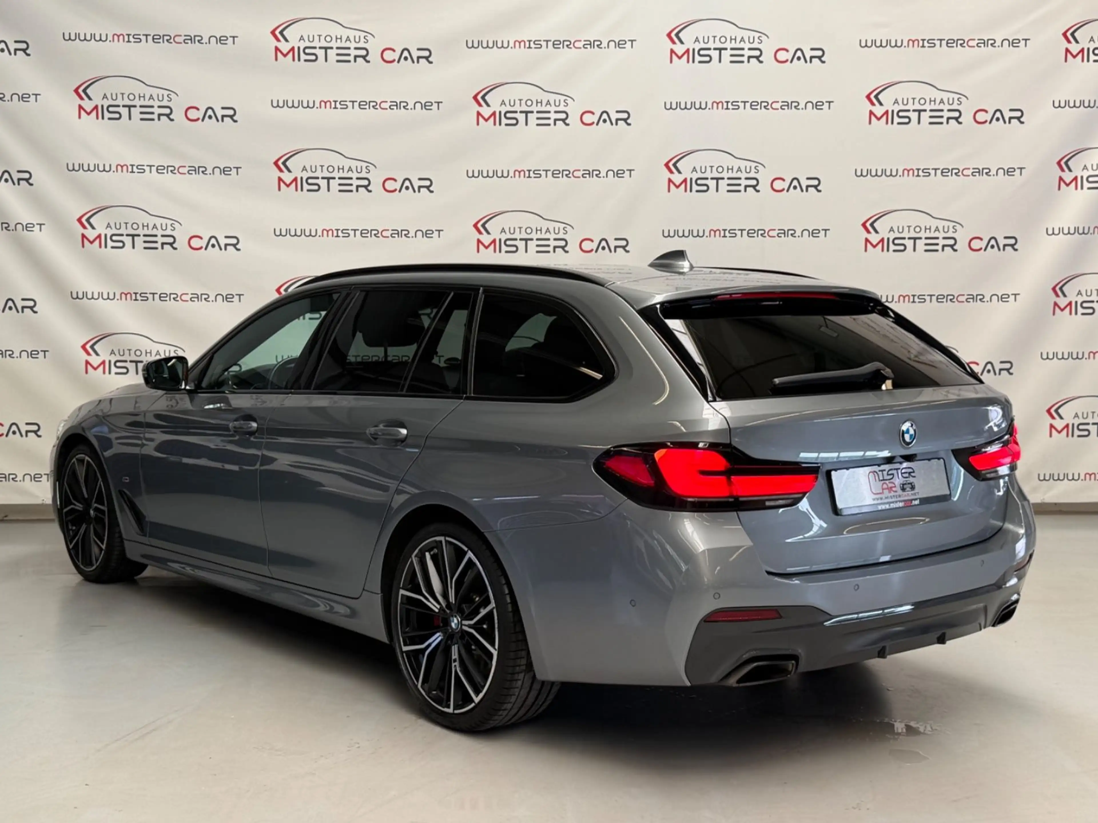 BMW 520 d M Sport Pro ACC/LASER/HUD/H&K/KAM/TOT/20ALU — photo 3