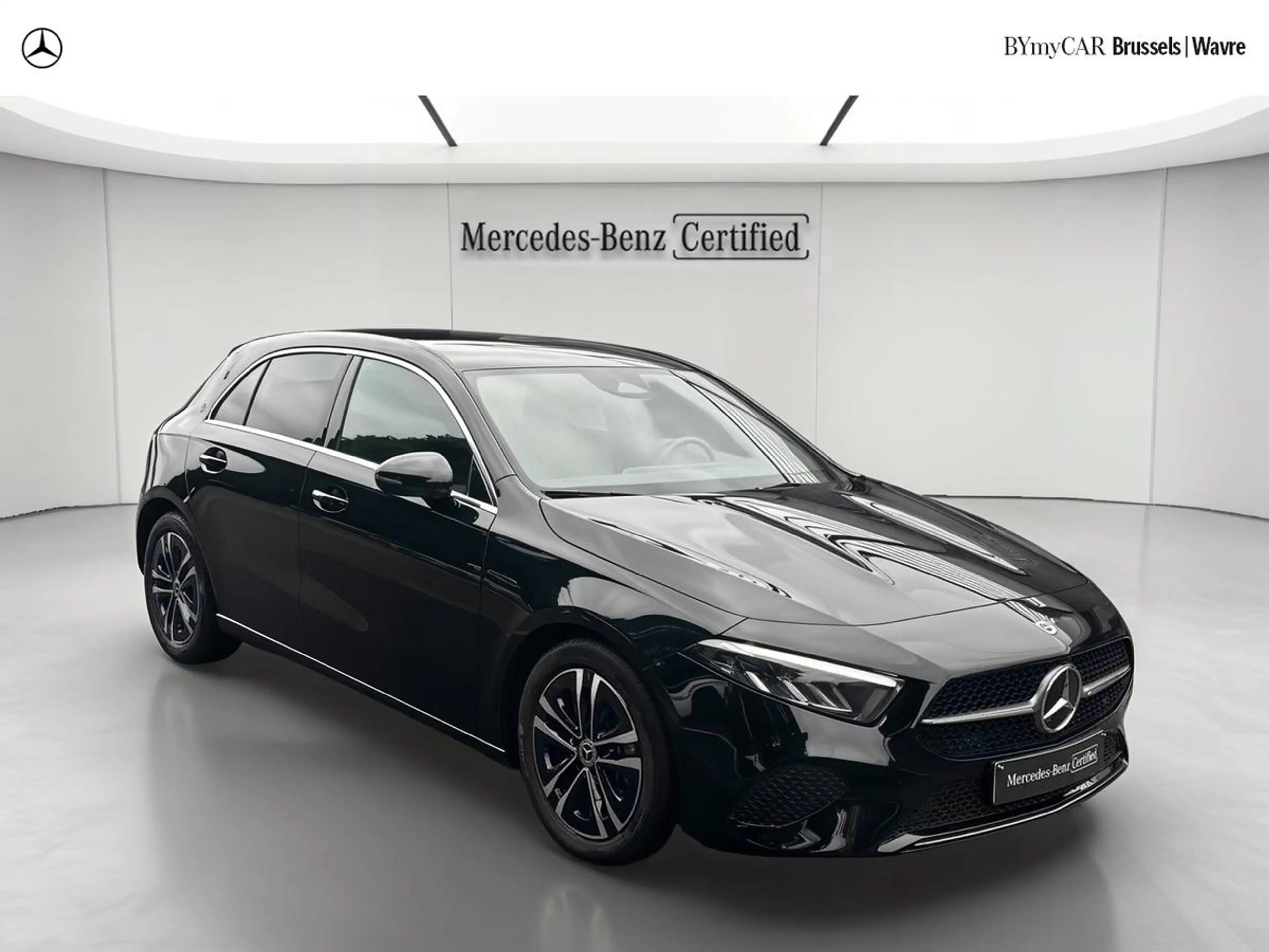 Mercedes-Benz A 180 A Luxury Line — photo 2