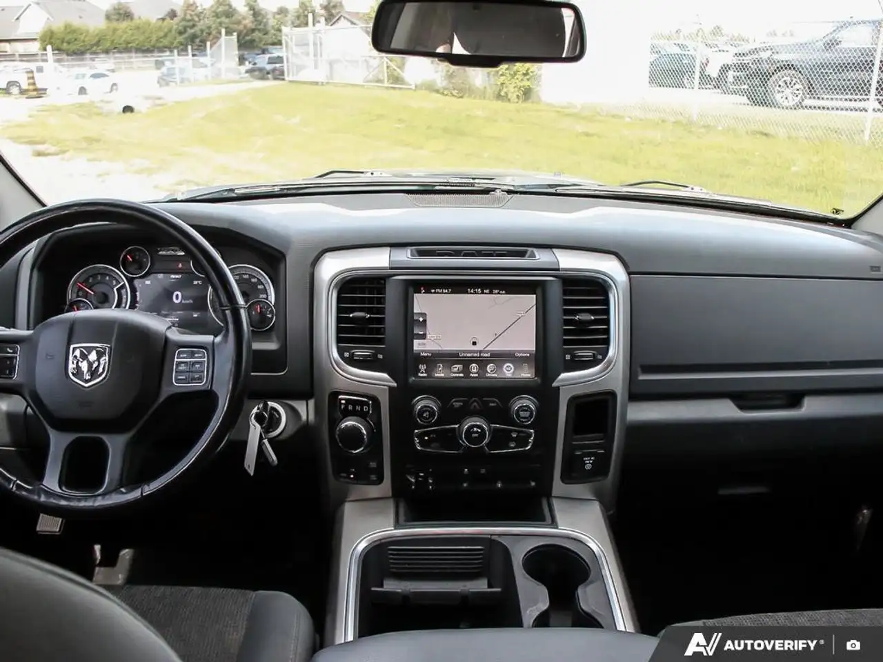 RAM 1500 снимка RAM 1500