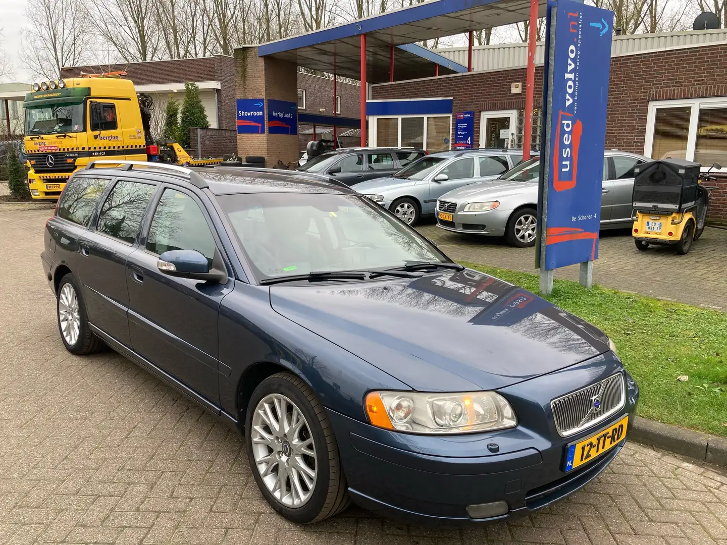 Volvo V70 2.4 140pk LPG G3 Edition Sport incl. nw Distr. Blauw - 2