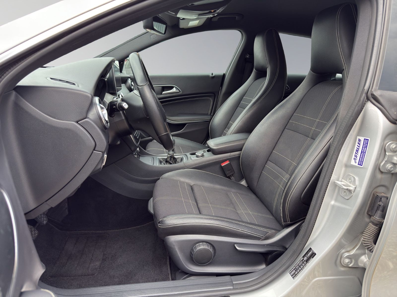 Mercedes-Benz CLA 180 NAVI KAMERA LEDER XENON — photo 9