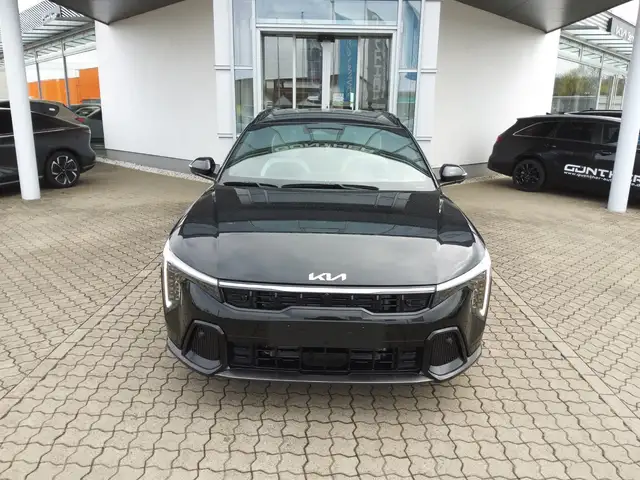 Kia K4