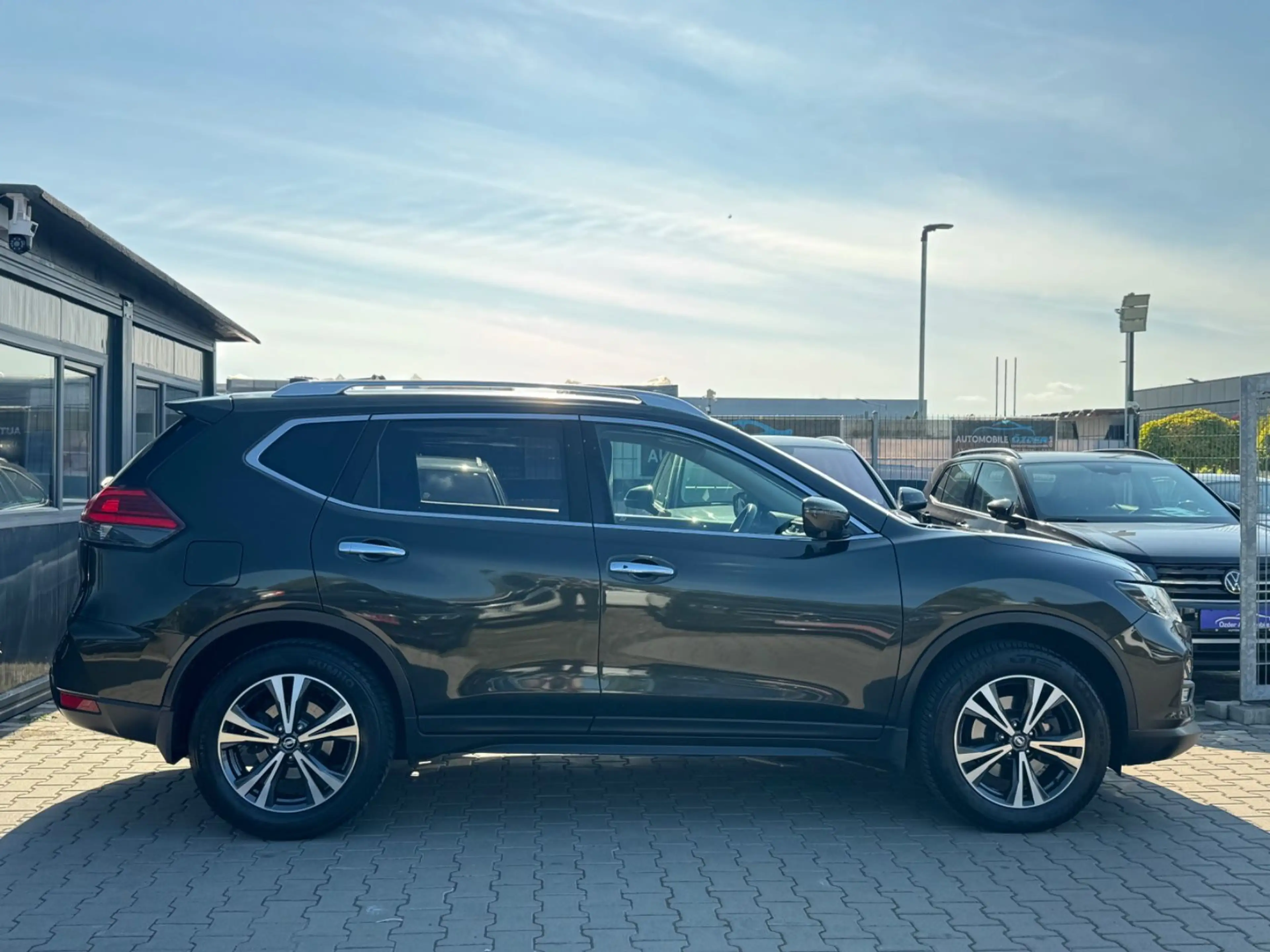 Nissan X-Trail 2.0 dCi N-Connecta+Finanzierung+Garantie — photo 9