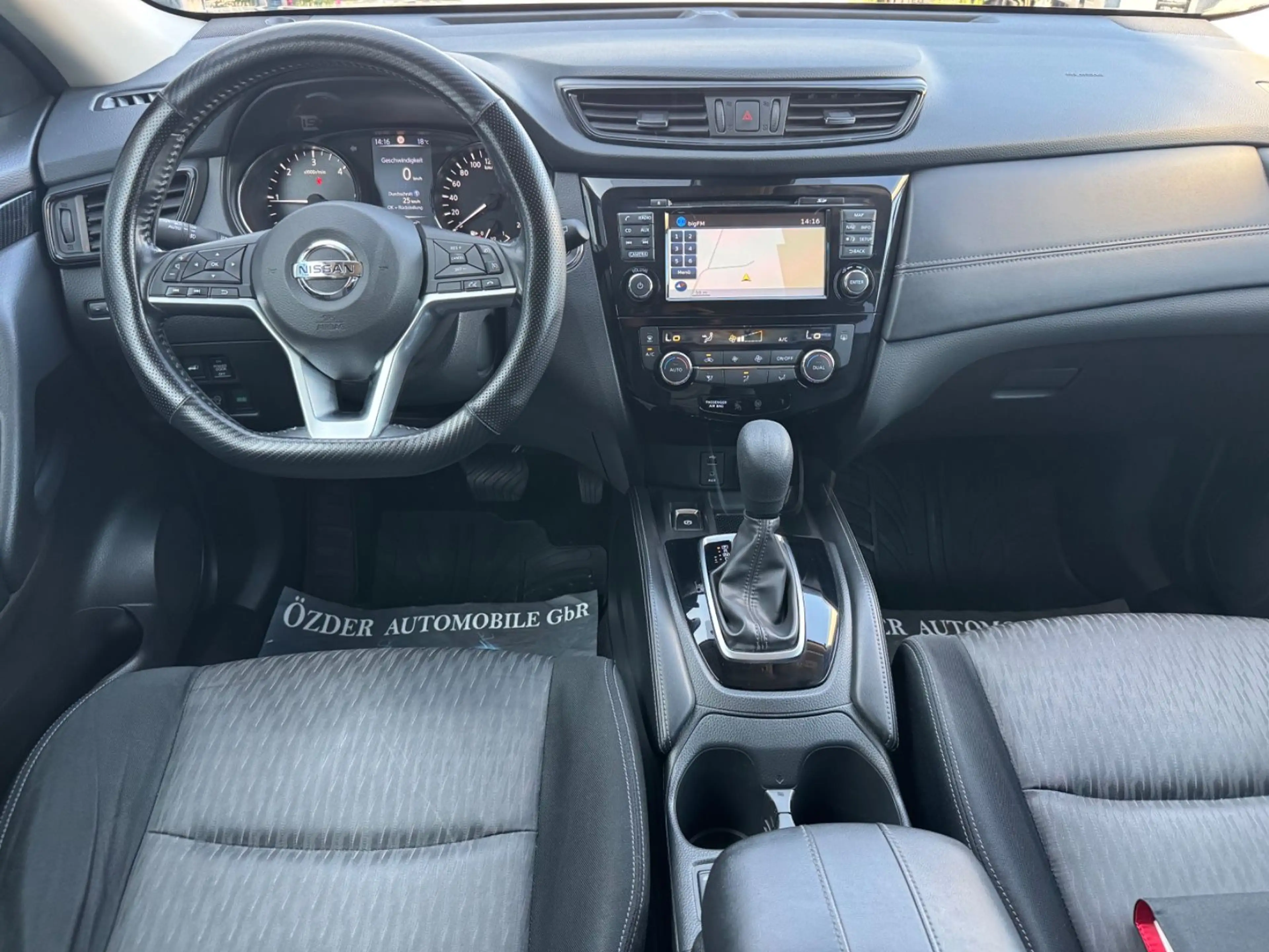 Nissan X-Trail 2.0 dCi N-Connecta+Finanzierung+Garantie — photo 15