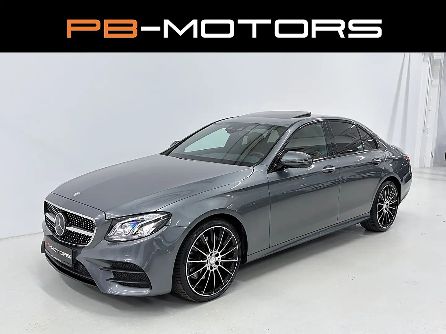 Mercedes-Benz E 220 E220d 9G-Tronic AMG-Line 20" Burmester Multibea... Grau - 1
