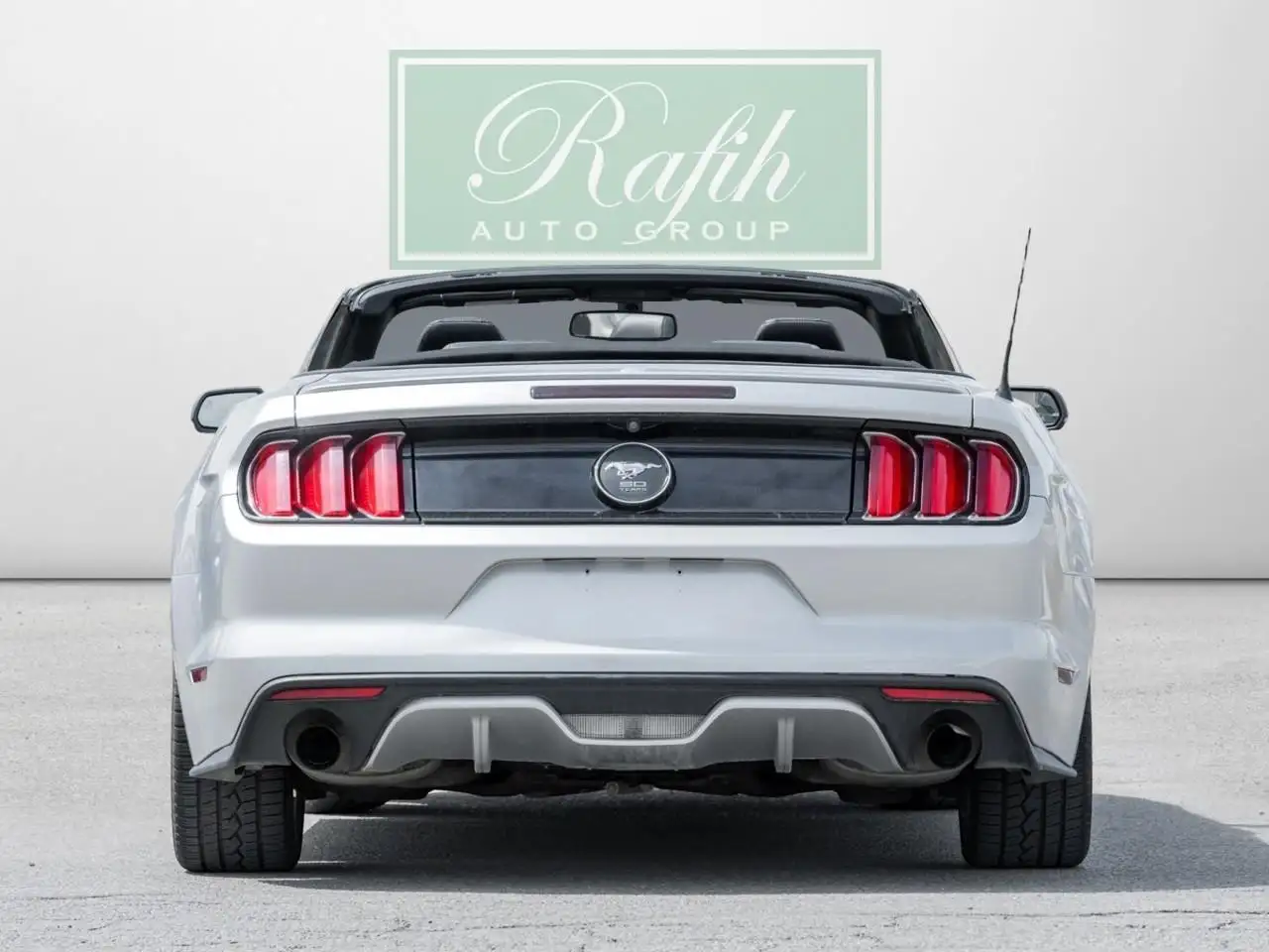 Ford Mustang снимка Ford Mustang