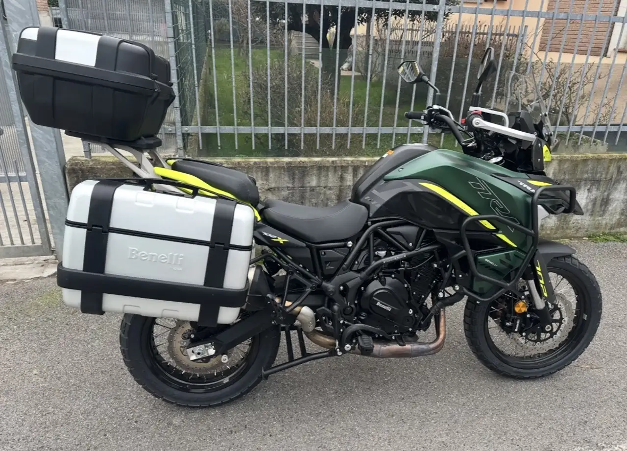 Benelli TRK 702