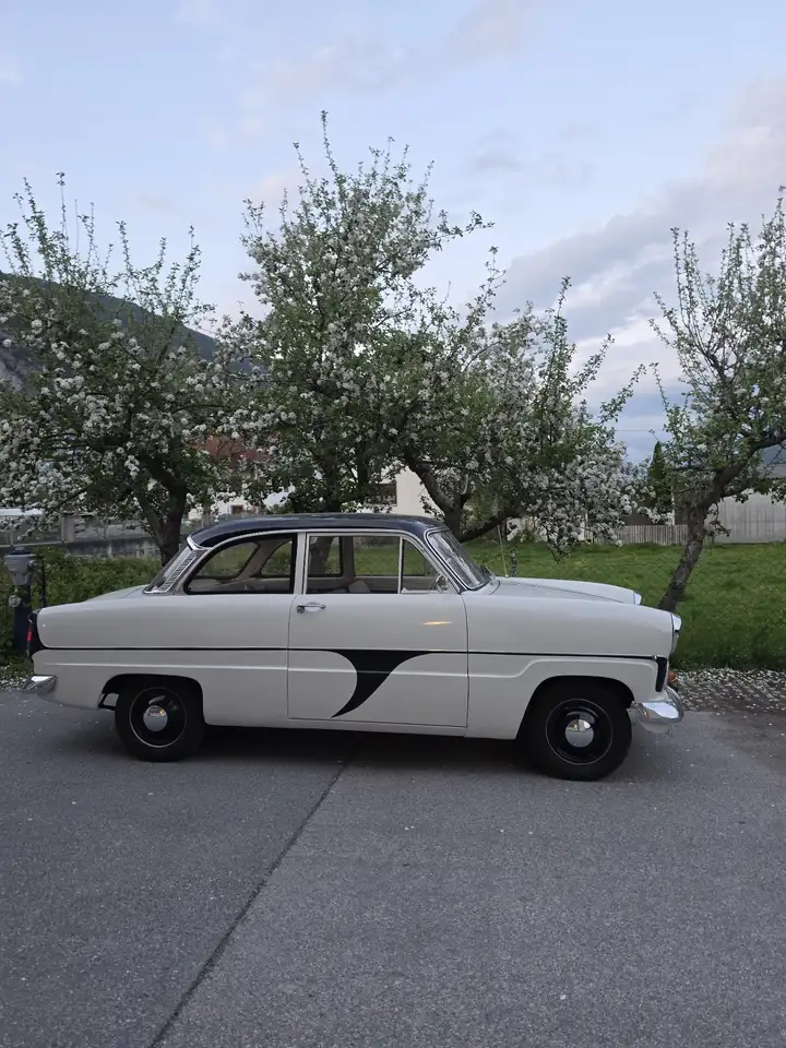 Ford Taunus 12M, foto 3