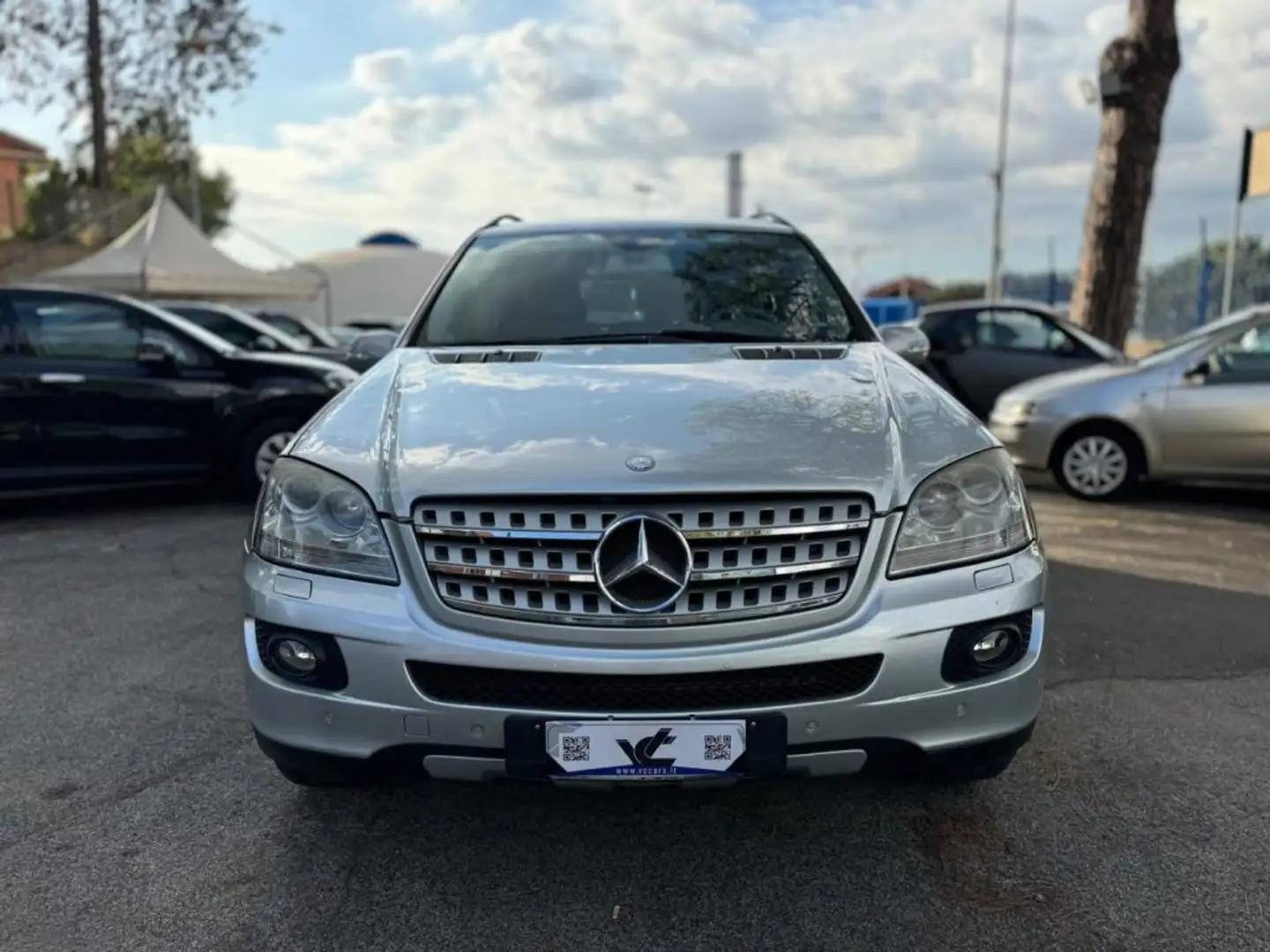 Mercedes-Benz ML 320 CDI Sport Plateado - 2