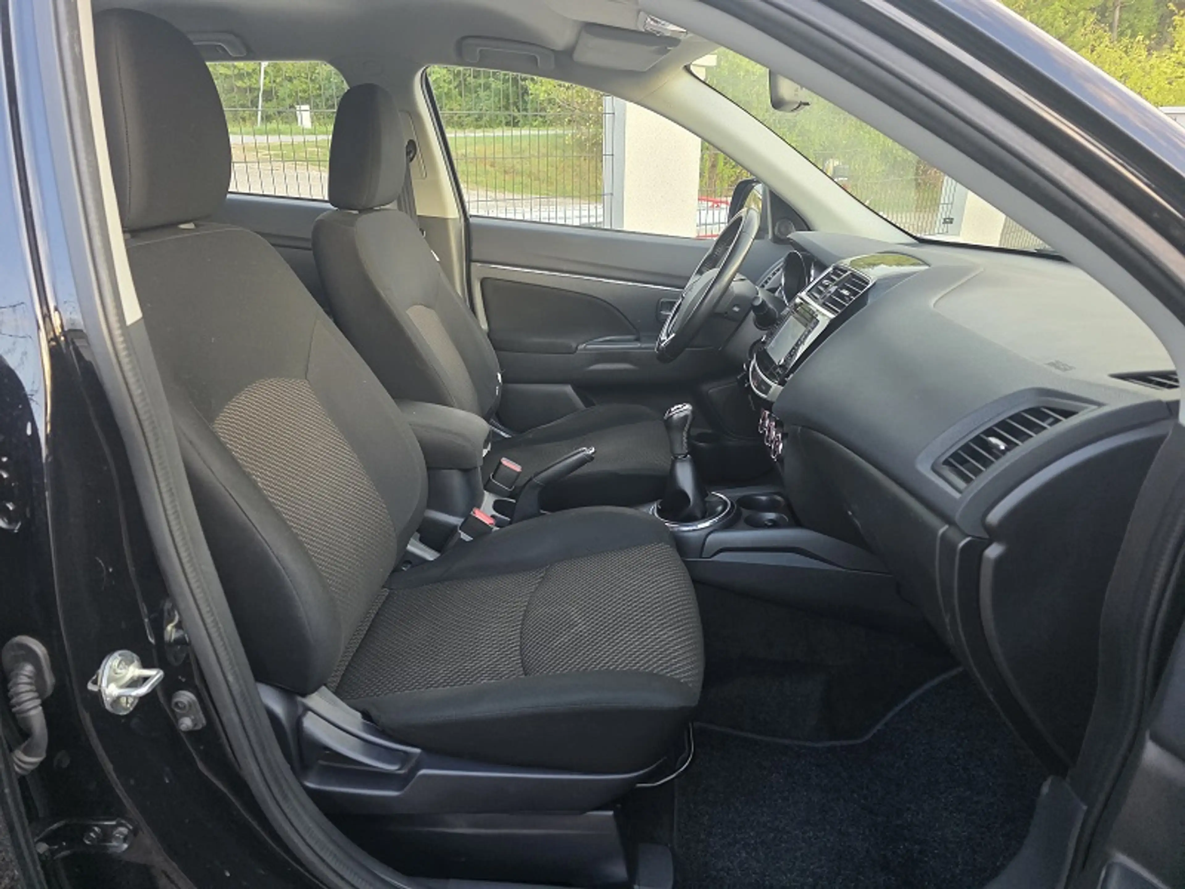 Mitsubishi ASX ASX 1,6 Invite 2WD — photo 10