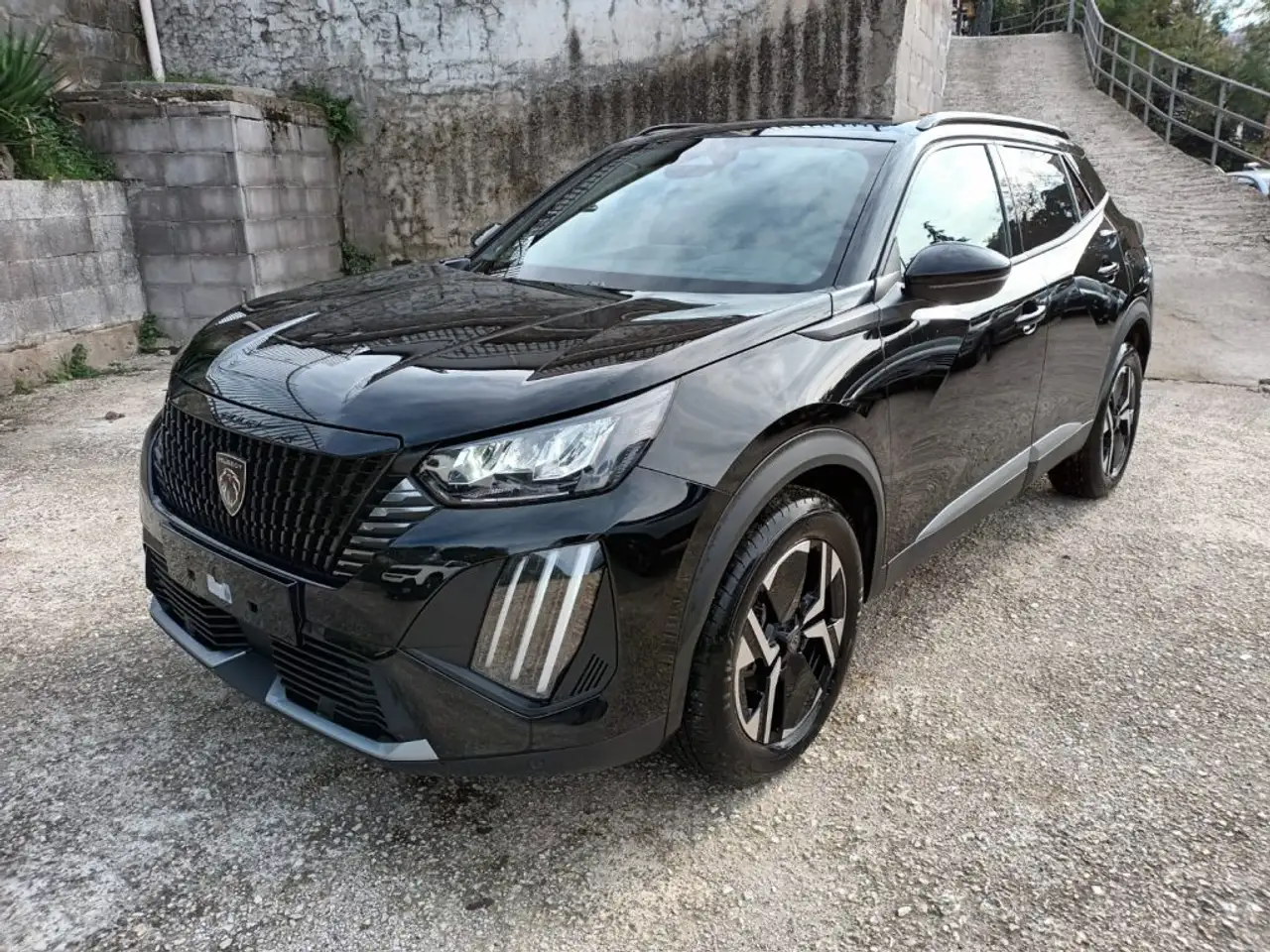 Peugeot 2008 1200 PURETECH ALLURE 100CV CARPLAY VETRI SCURI"17 2