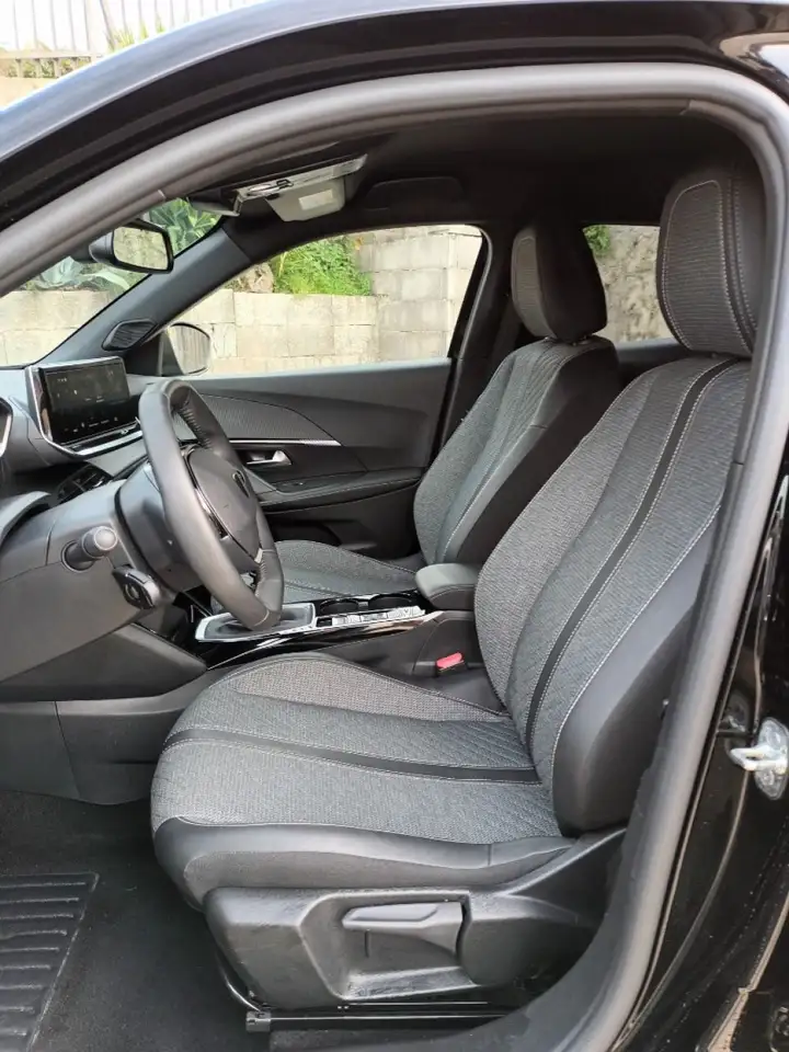 Peugeot 2008 1200 PURETECH ALLURE 100CV CARPLAY VETRI SCURI"17 5