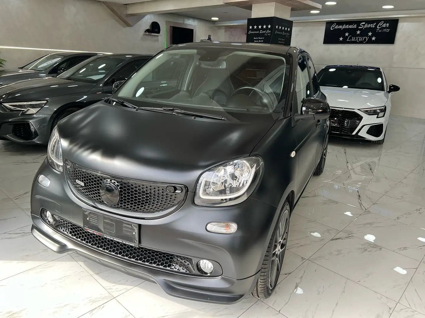 smart forFour BRABUS EXCLUSIVE JBL 0.9 BENZ 109CV TWINAMIC Nero - 1