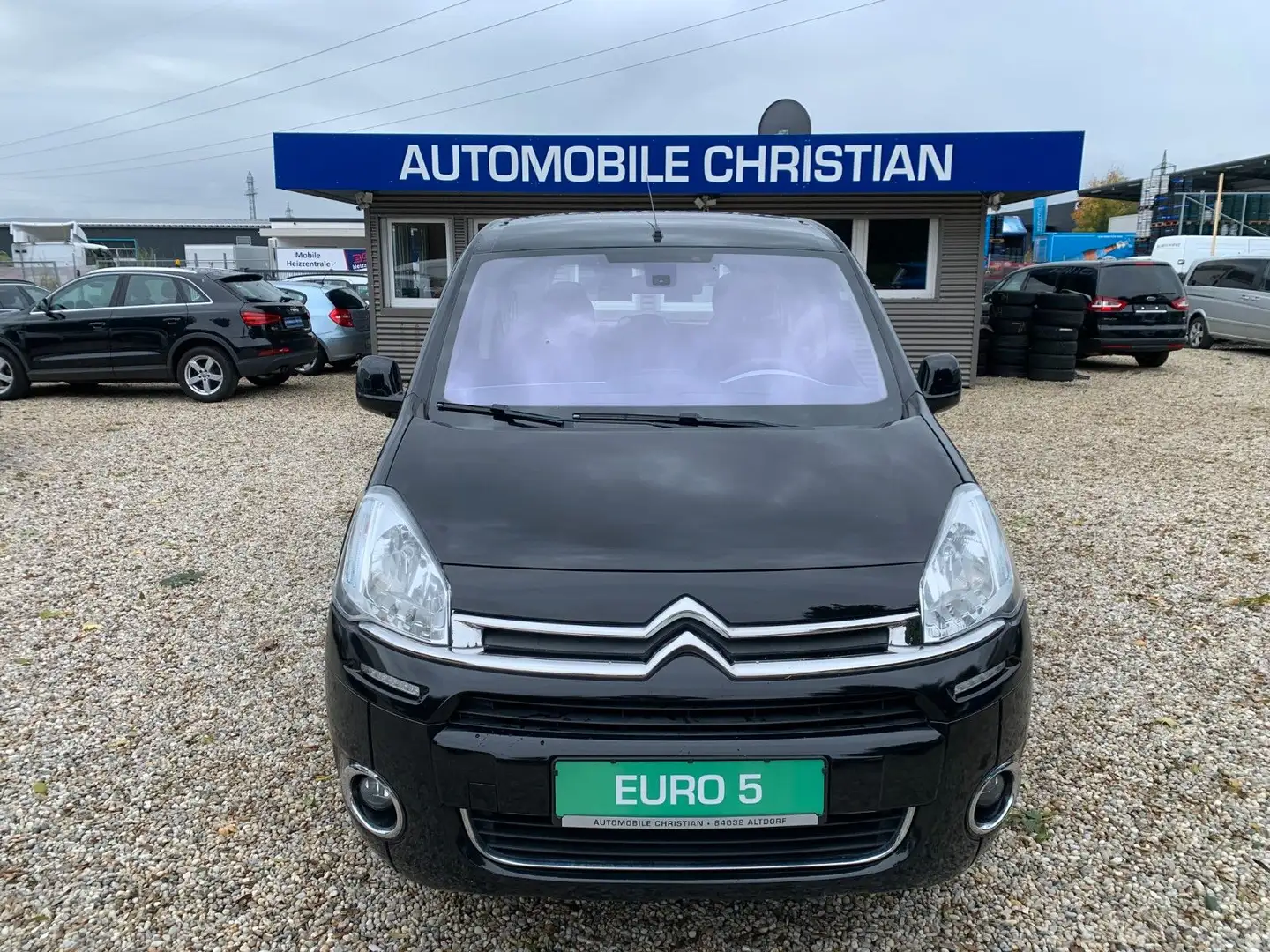 Citroen Berlingo Kombi Selection AHK Klima TÜV: 04.2027 Schwarz - 1