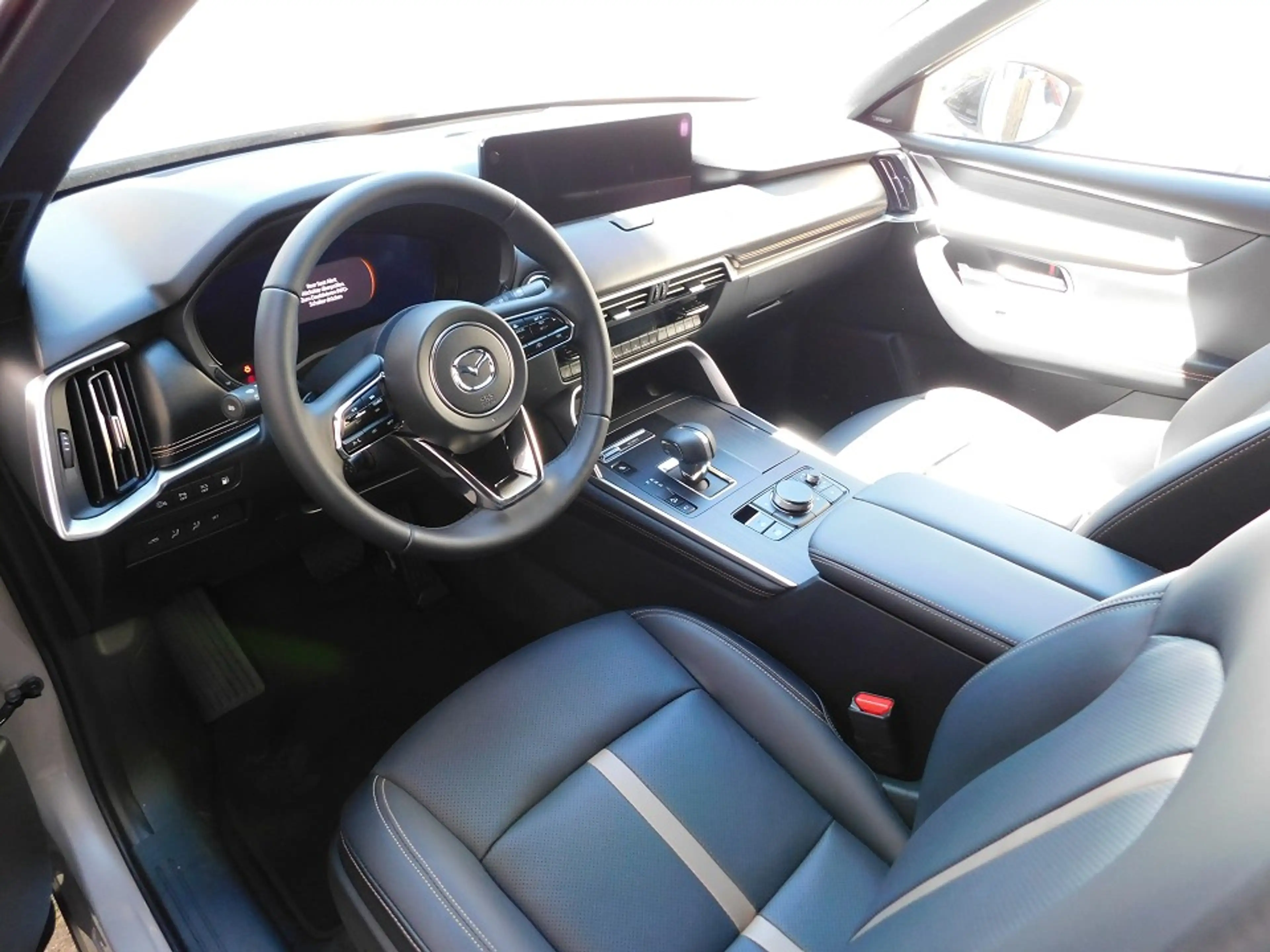 Mazda CX-80 e-SKY PHEV AWD 7-Sitzer Homura  Convenience & Soun — photo 9