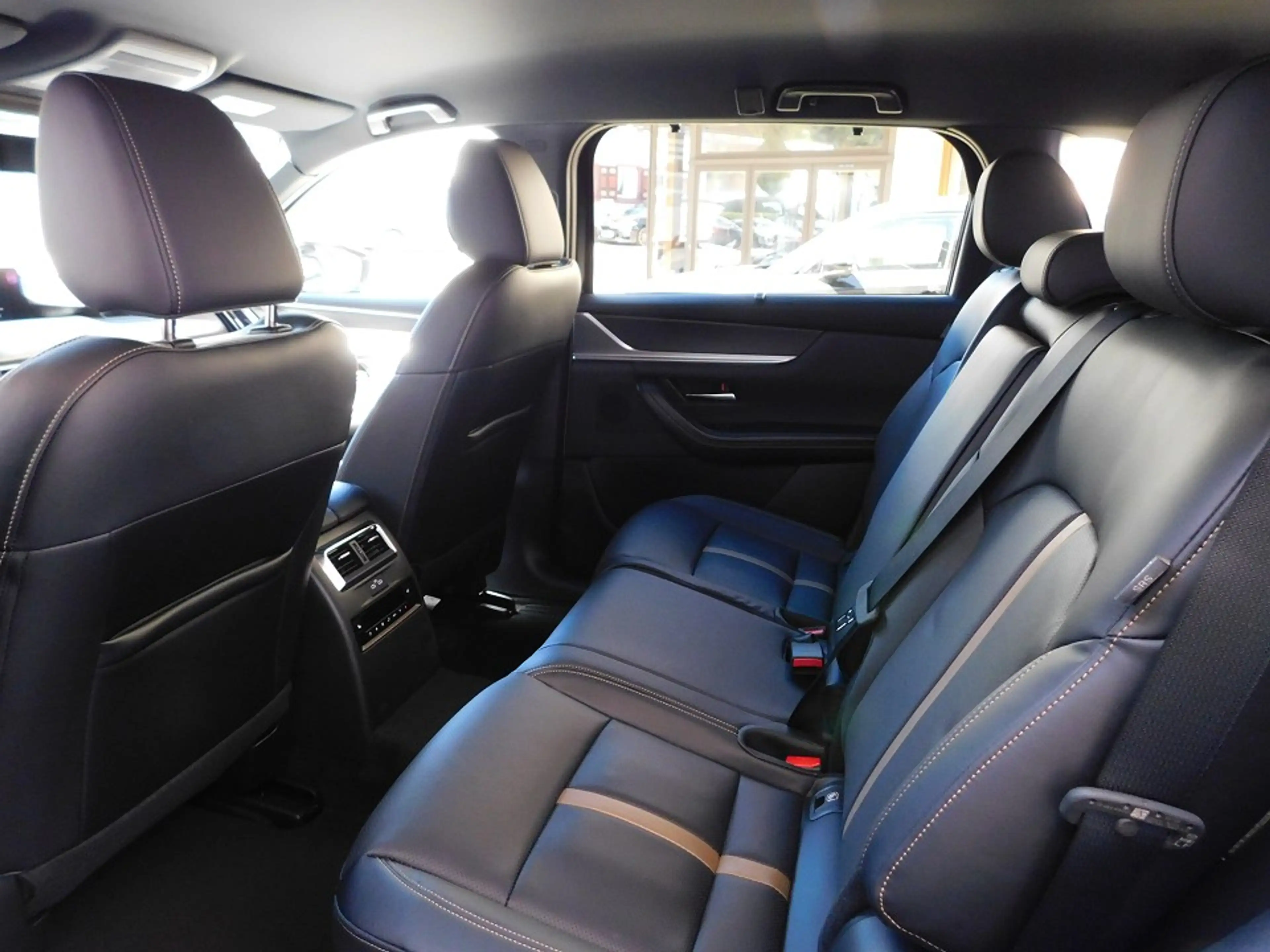 Mazda CX-80 e-SKY PHEV AWD 7-Sitzer Homura  Convenience & Soun — photo 14