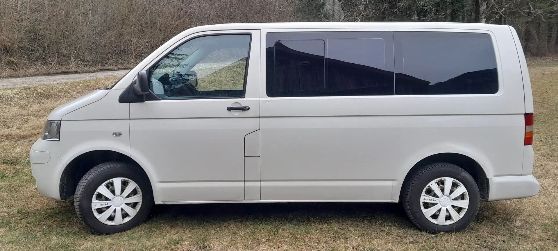 Volkswagen T5 Caravelle Caravelle Kurz (5.Si.) DPF Weiß - 2