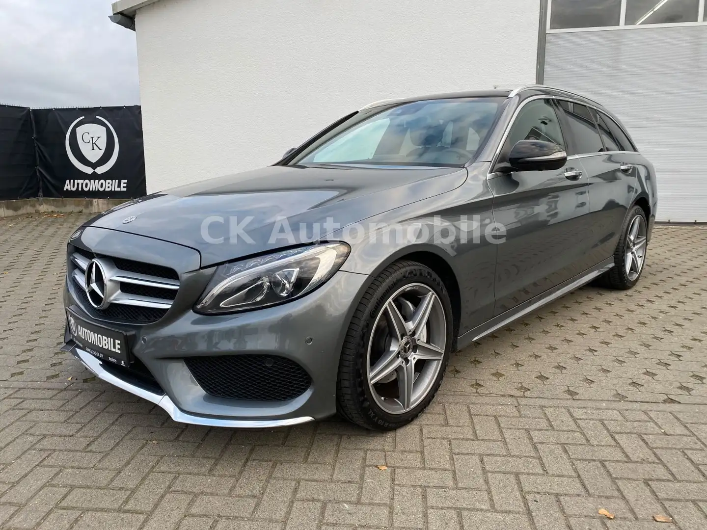 Mercedes-Benz C 200 T 4Matic AMG-Line/Navi/Leder/LED/360°Kamera Gris - 1