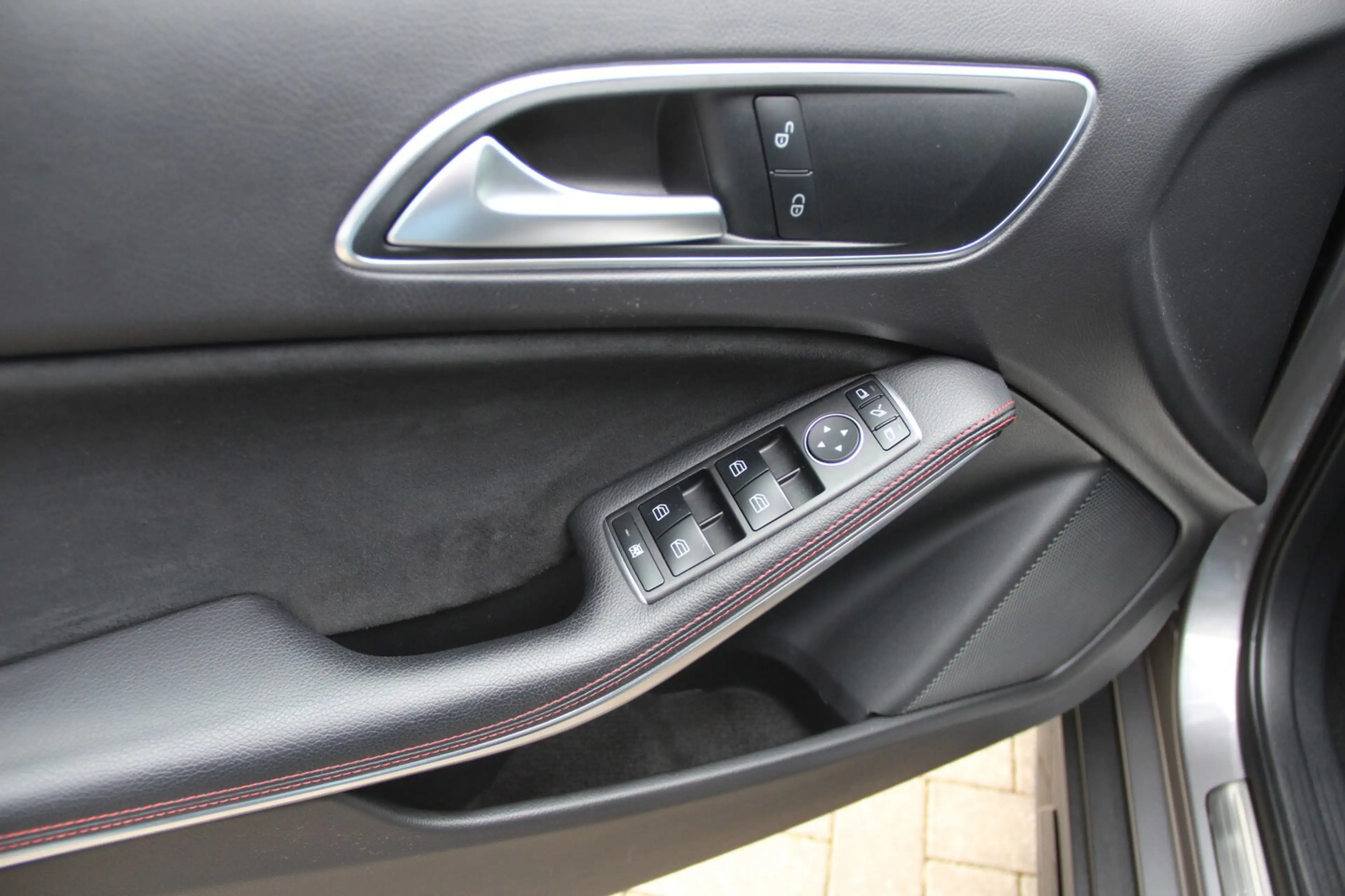 Mercedes-Benz GLA 200 AMG Line | NIGHT PAKKET| LED KOPLAMPEN |CARPLAY | — photo 9