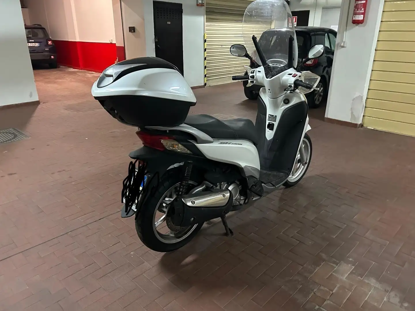 Honda SH 300 I BLAUER Bílá - 2