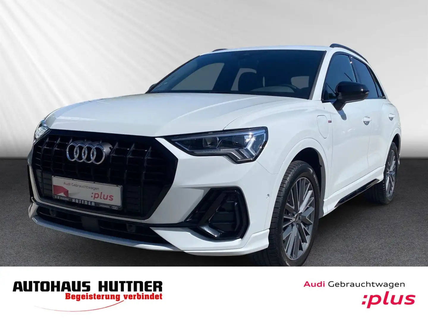 Audi Q3 TFSI e 45 S line S line AHK ACC LED R-Kamera Weiß - 1