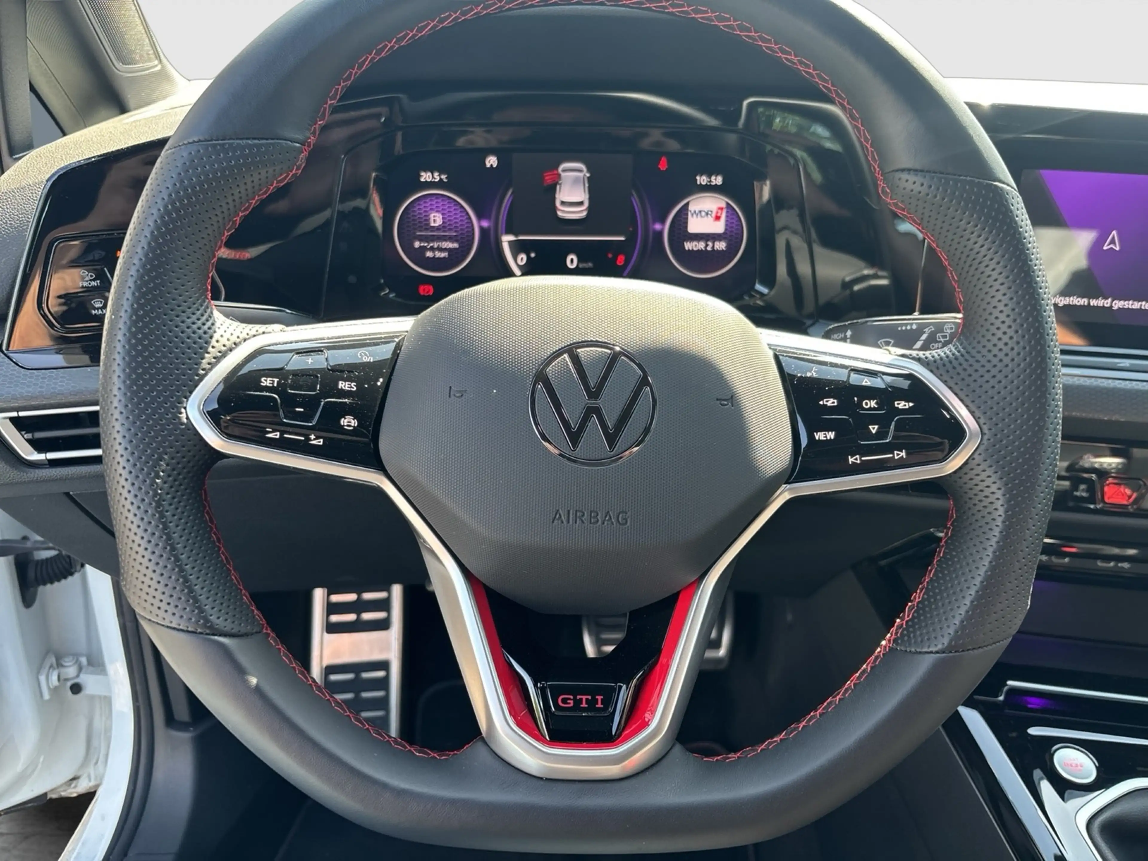 Volkswagen Golf 2.0 GTI CARPLAY KEYLESS-GO DAB+ ALU — photo 11