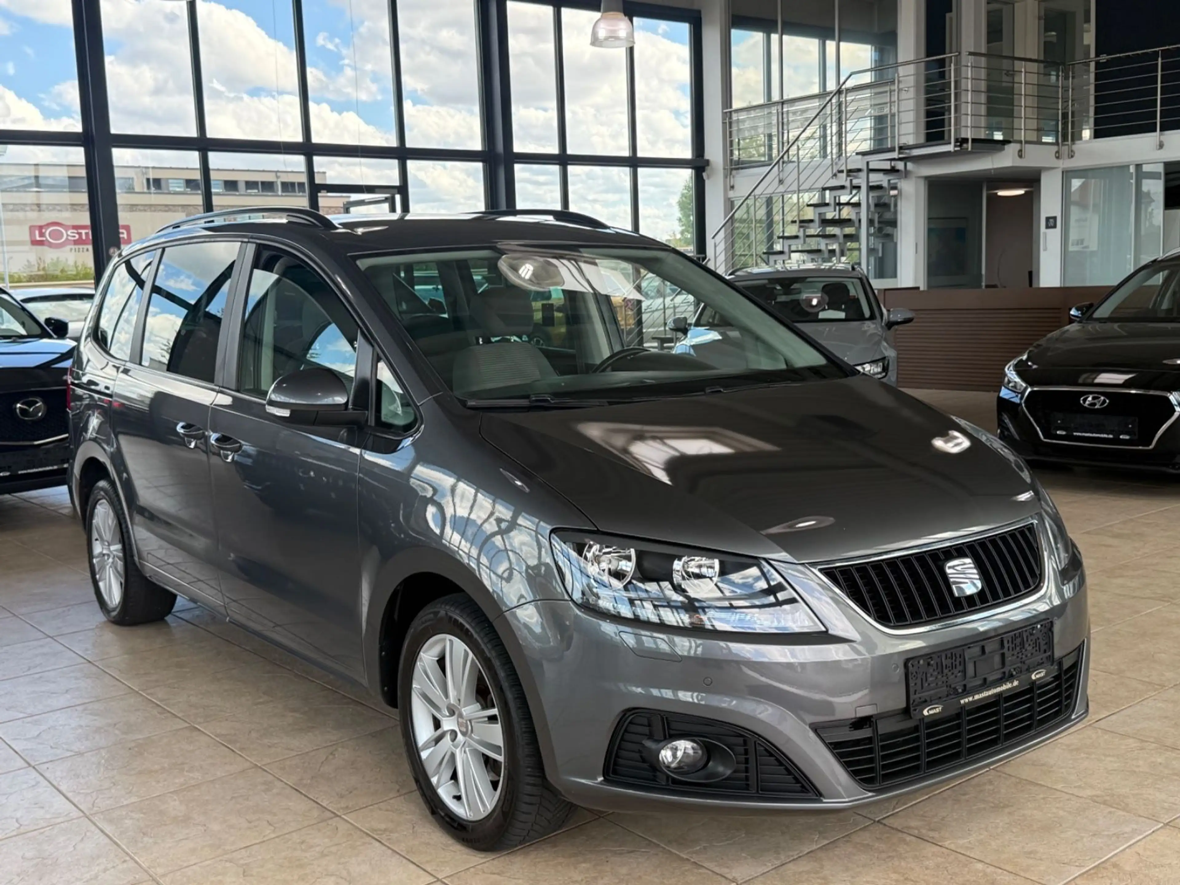 SEAT Alhambra Style Allrad/7 Sitze — photo 4