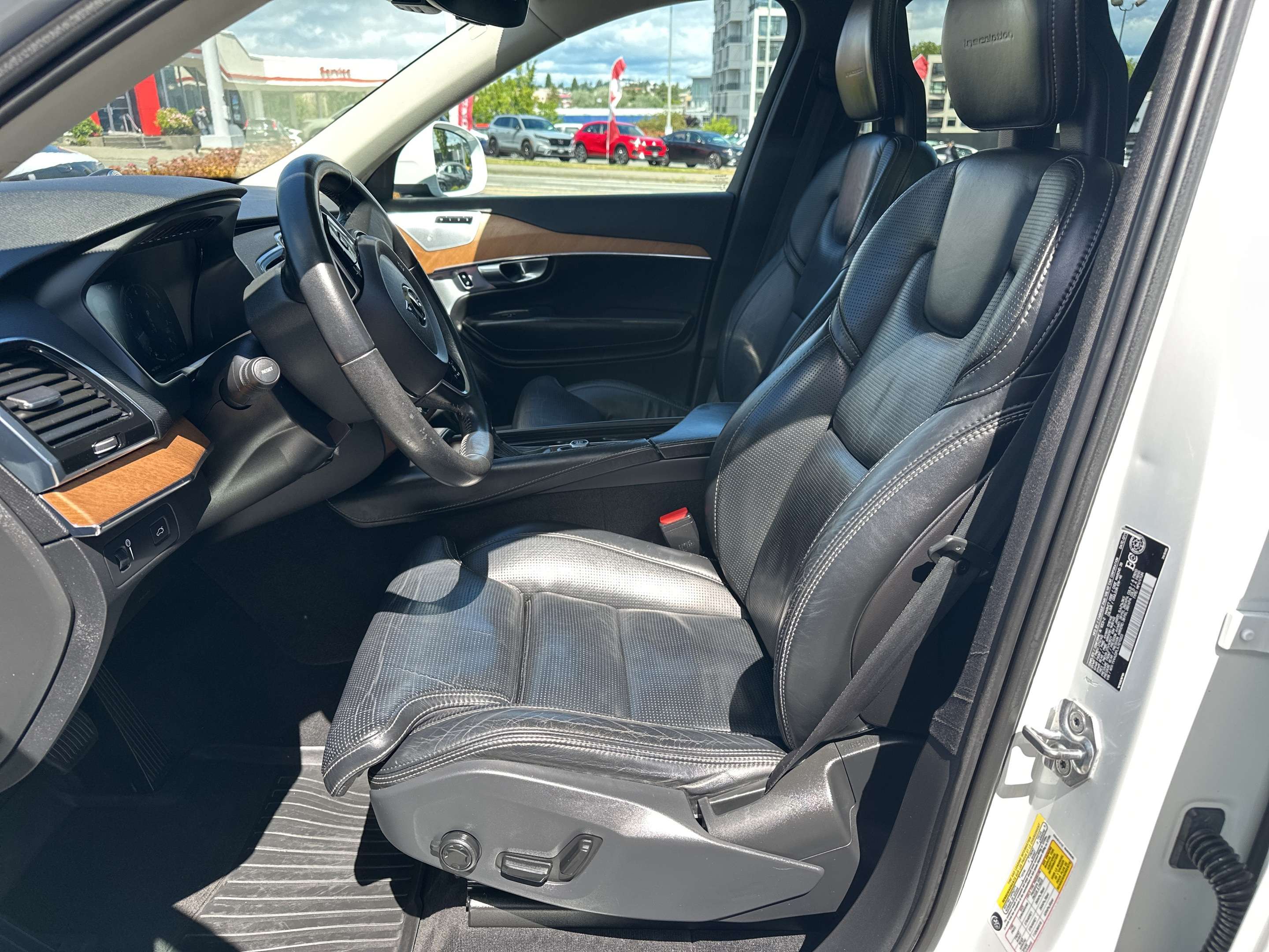 2018 Volvo XC90 T6 AWD Inscription | BC Vehicle | thumb 16