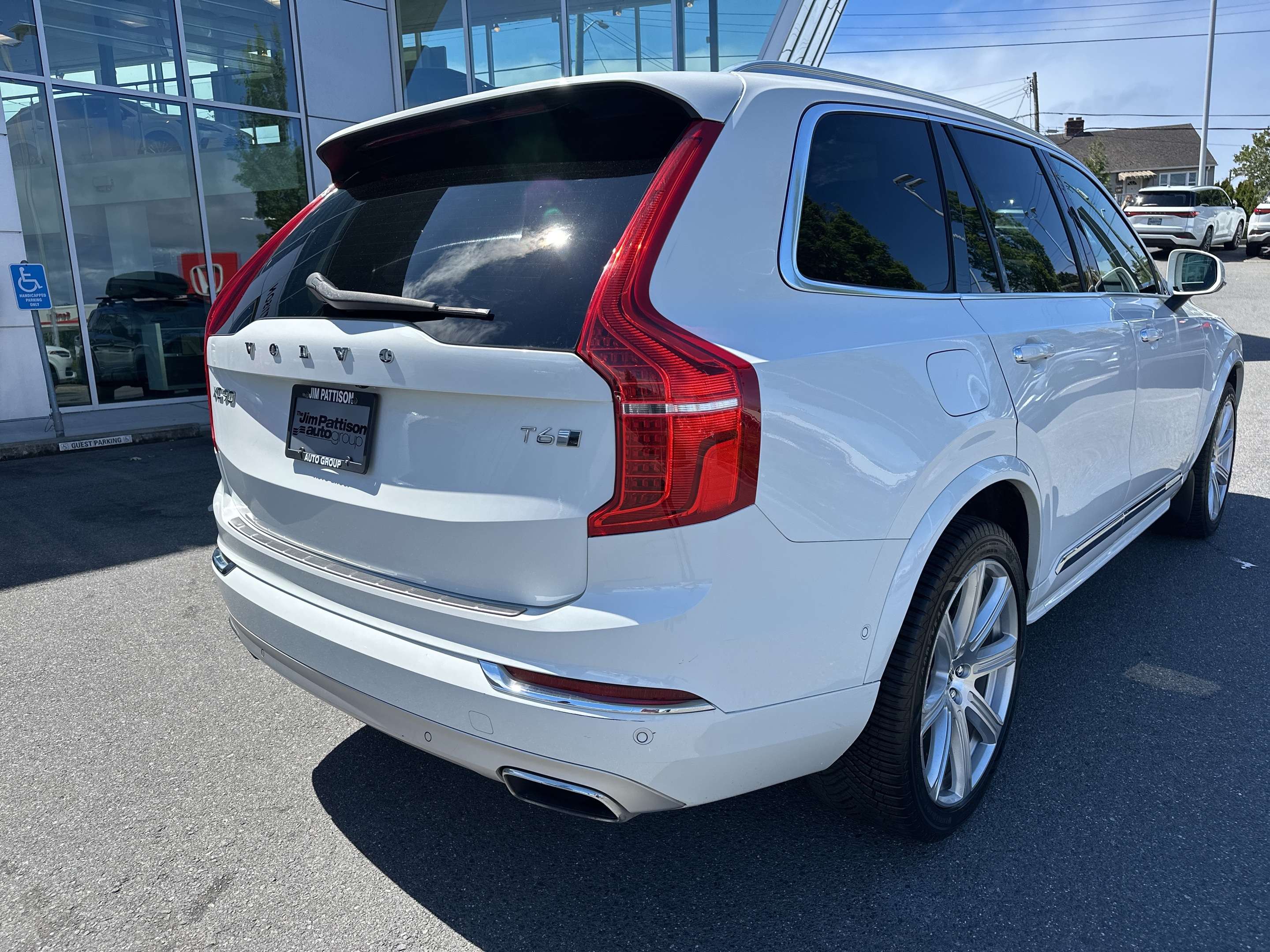 2018 Volvo XC90 T6 AWD Inscription | BC Vehicle | thumb 10