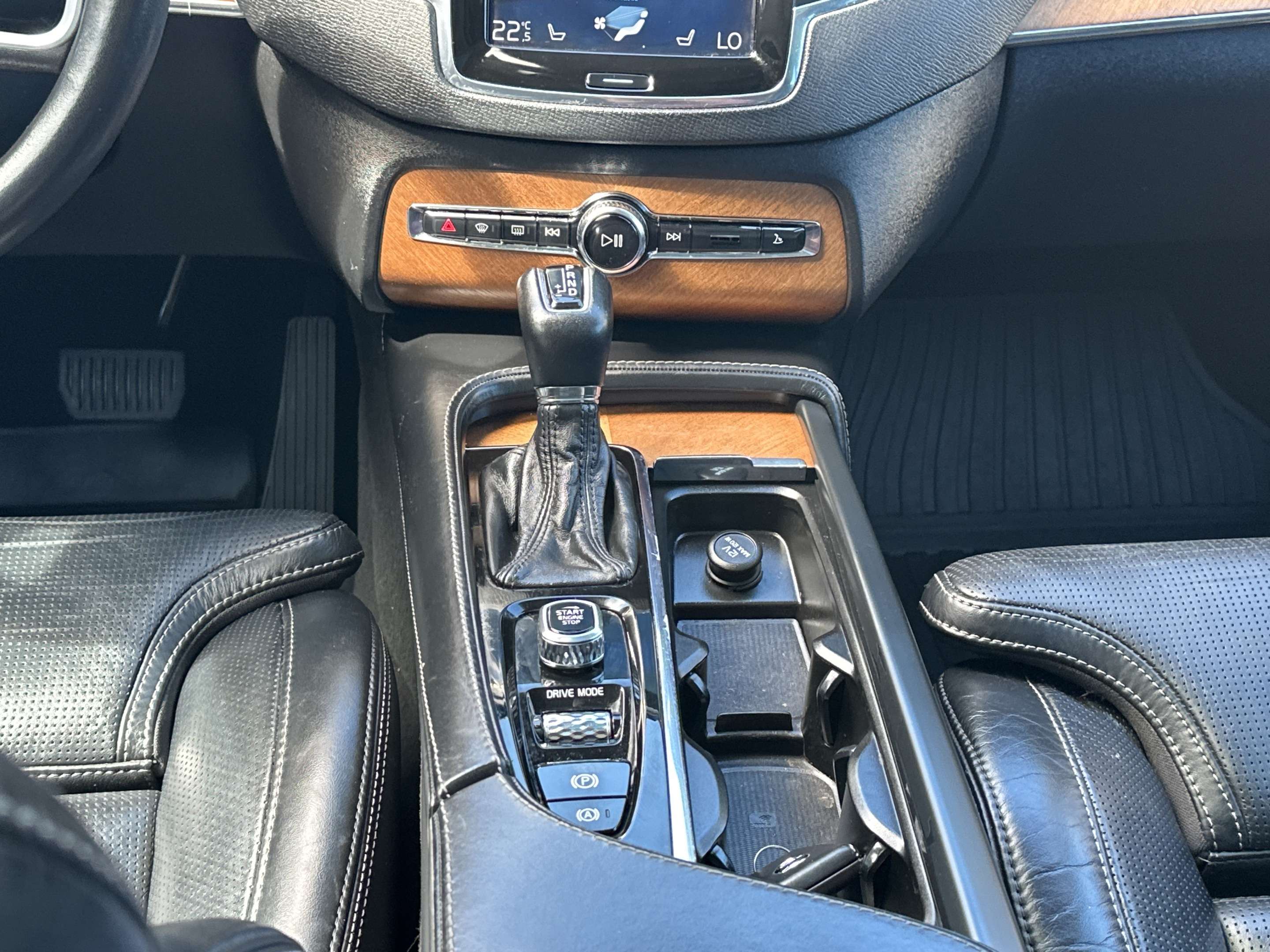 2018 Volvo XC90 T6 AWD Inscription | BC Vehicle | thumb 24