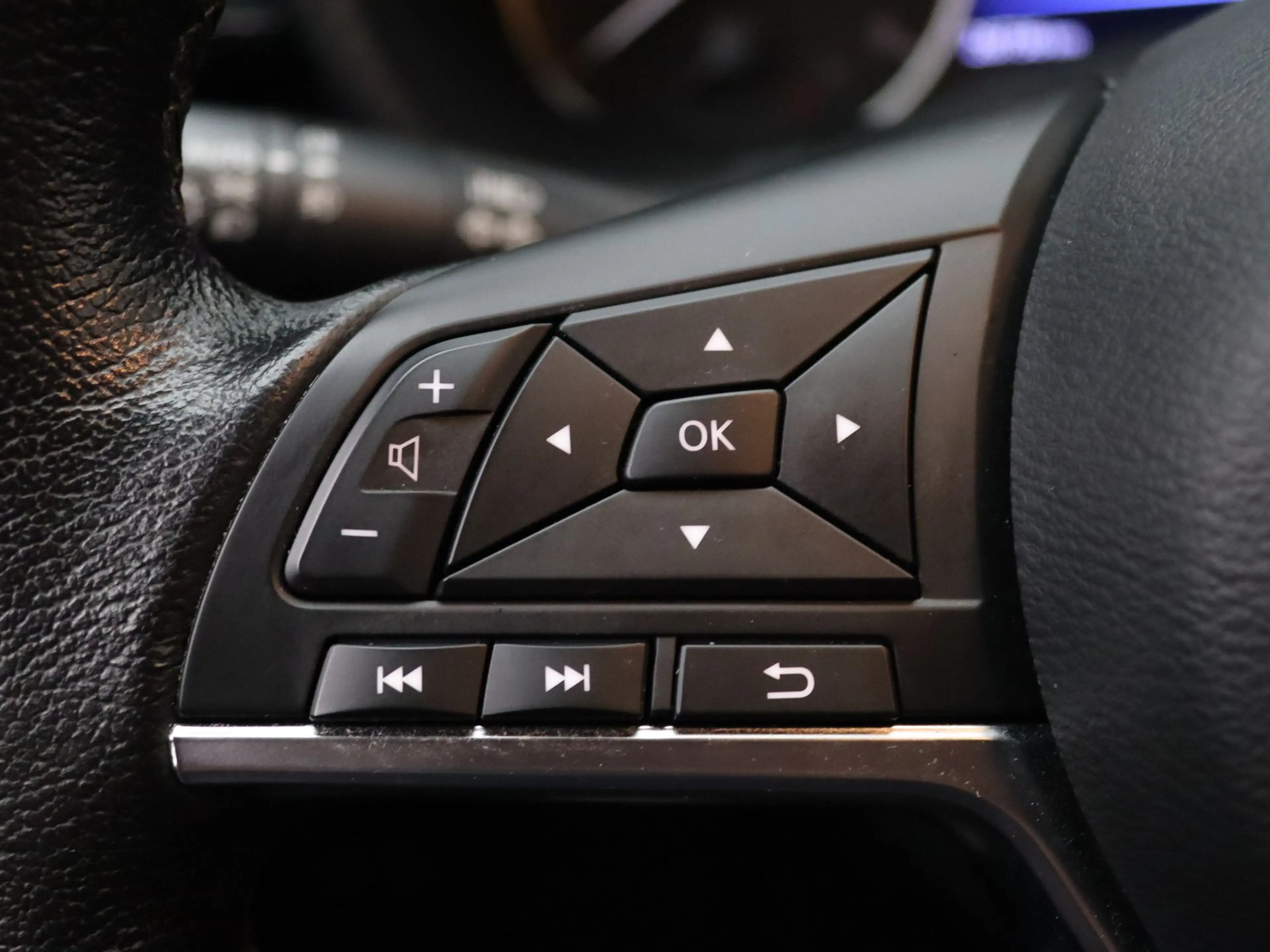 Nissan Juke DIG-T N-Connecta 115pk Camera | Cruise | Navi | Pa — photo 14