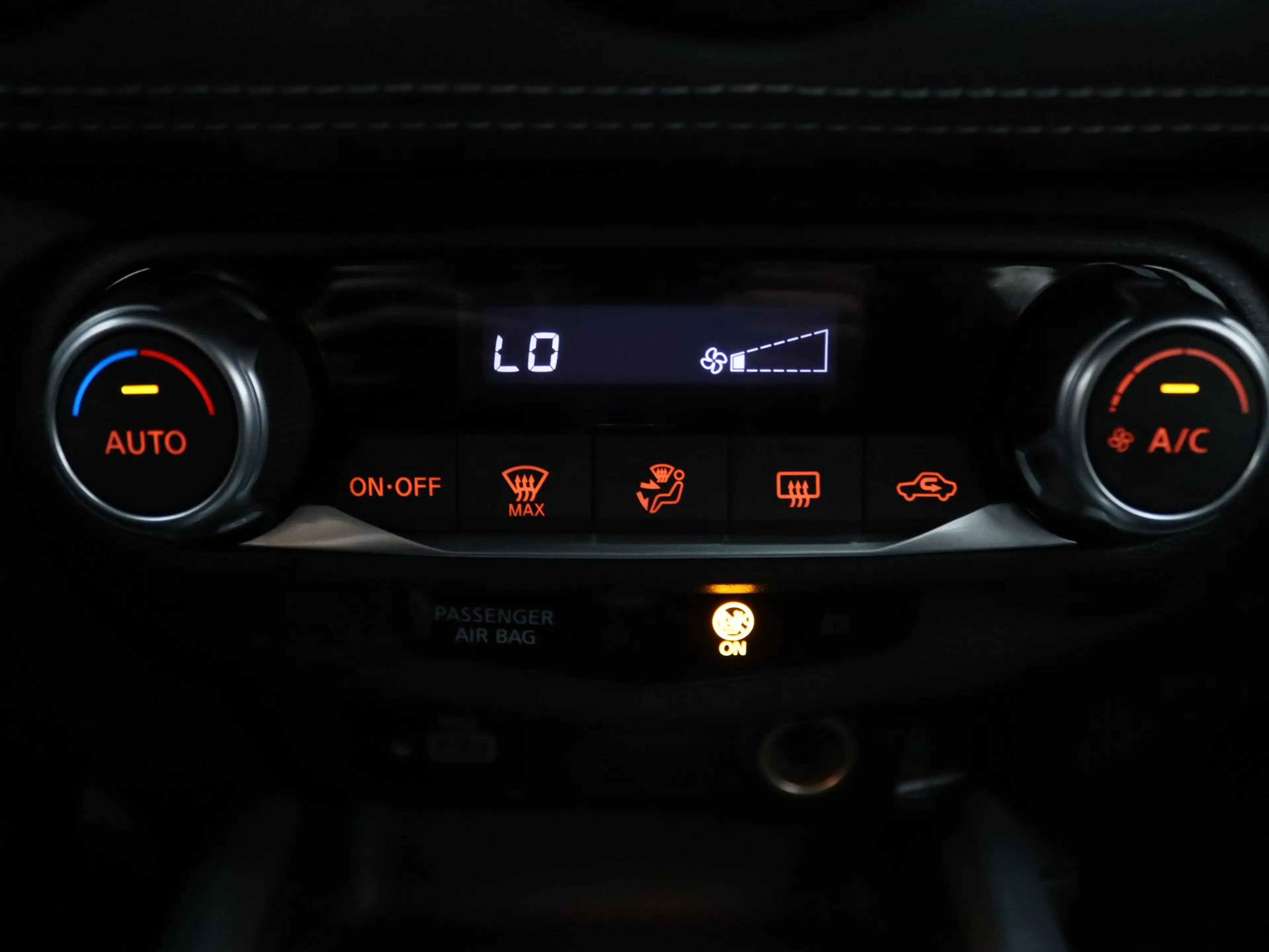 Nissan Juke DIG-T N-Connecta 115pk Camera | Cruise | Navi | Pa — photo 8