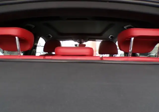 Audi SQ5 view 7