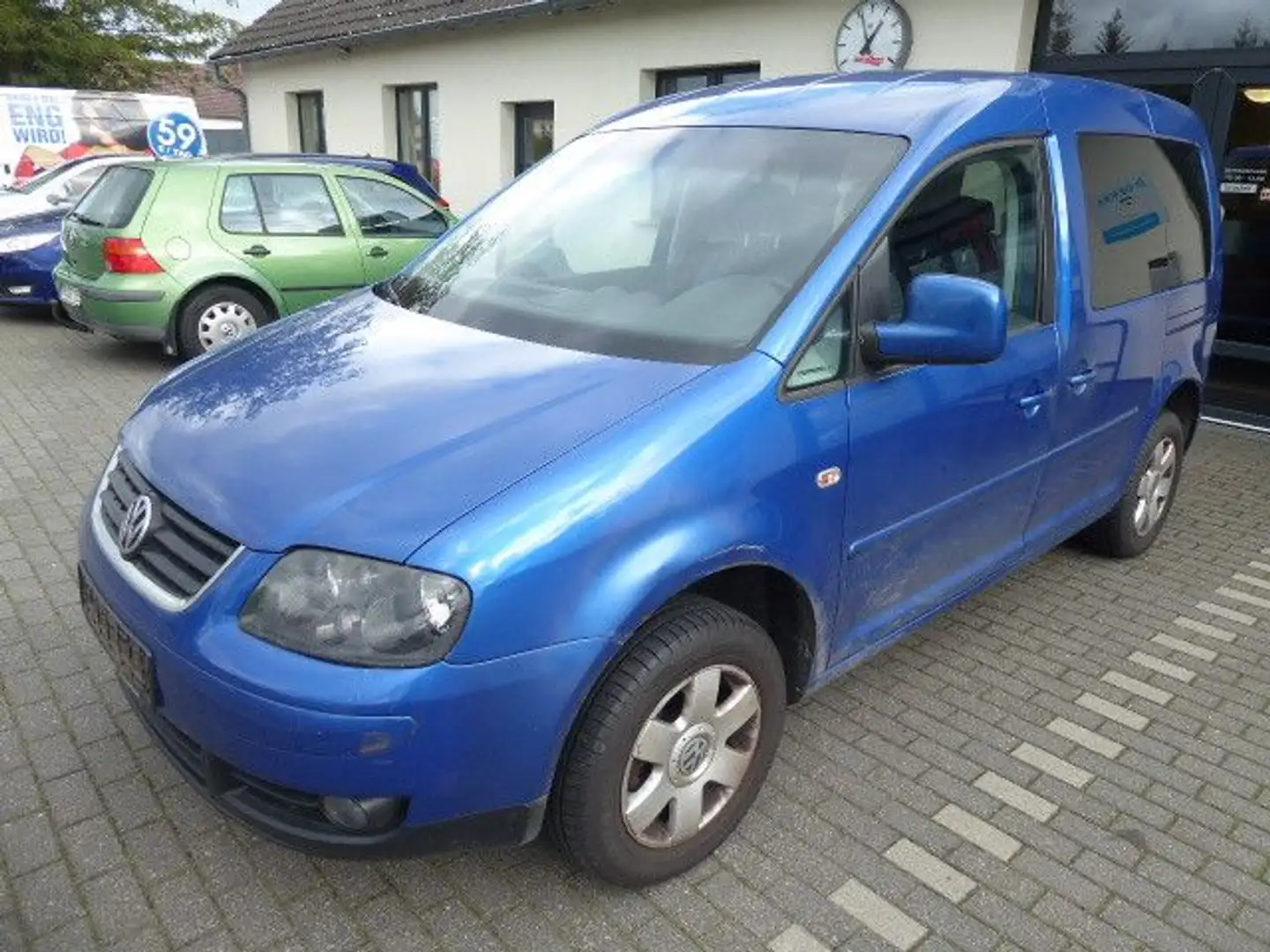 Volkswagen Caddy Kombi 1,6 Life Bleu - 2