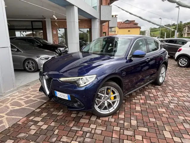 Alfa Romeo Stelvio 2.2 Turbodiesel 210 CV AT8 Q4 Executive
