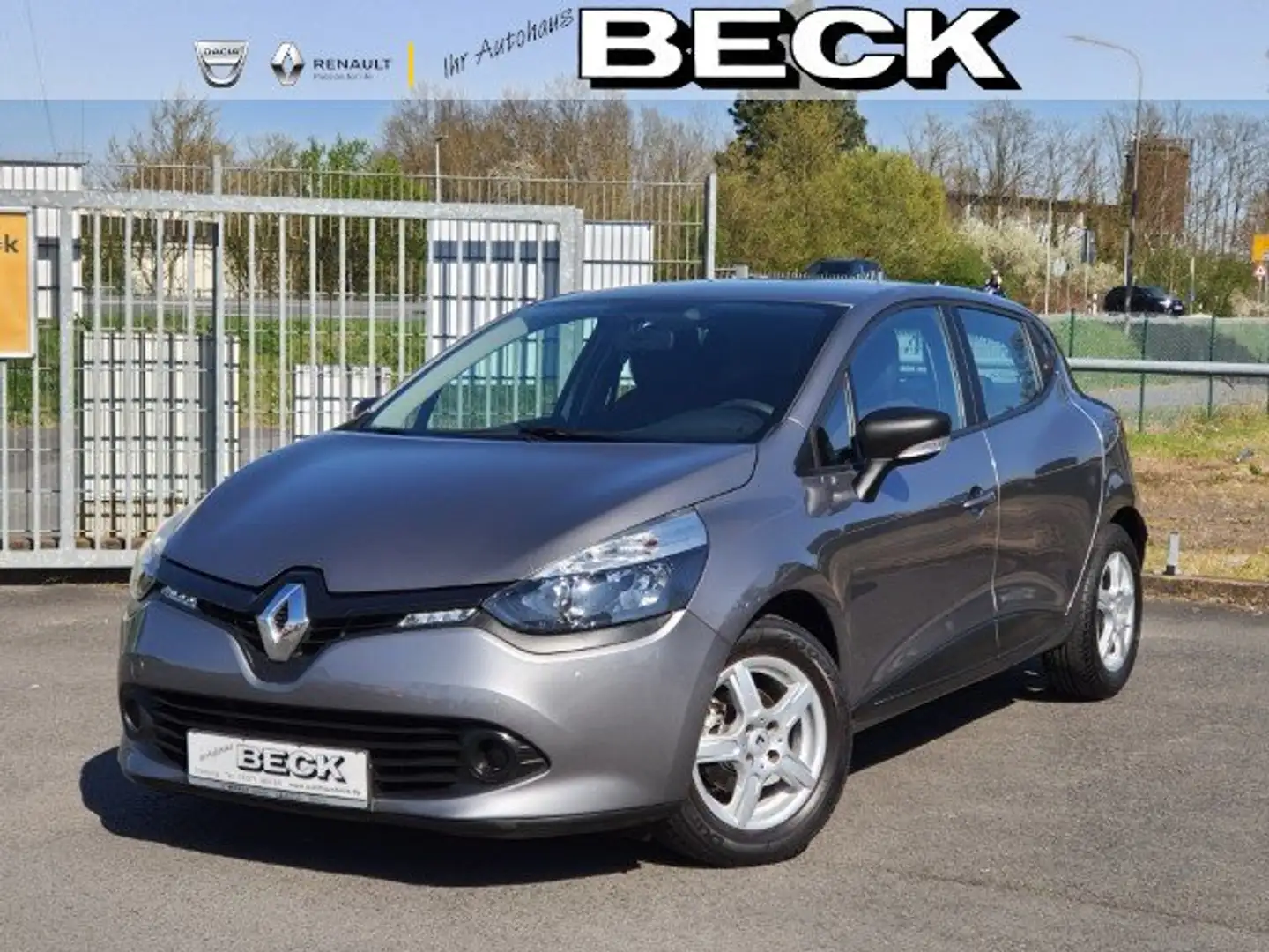 Renault Clio Expression 1.2 16V 75 Gris - 1
