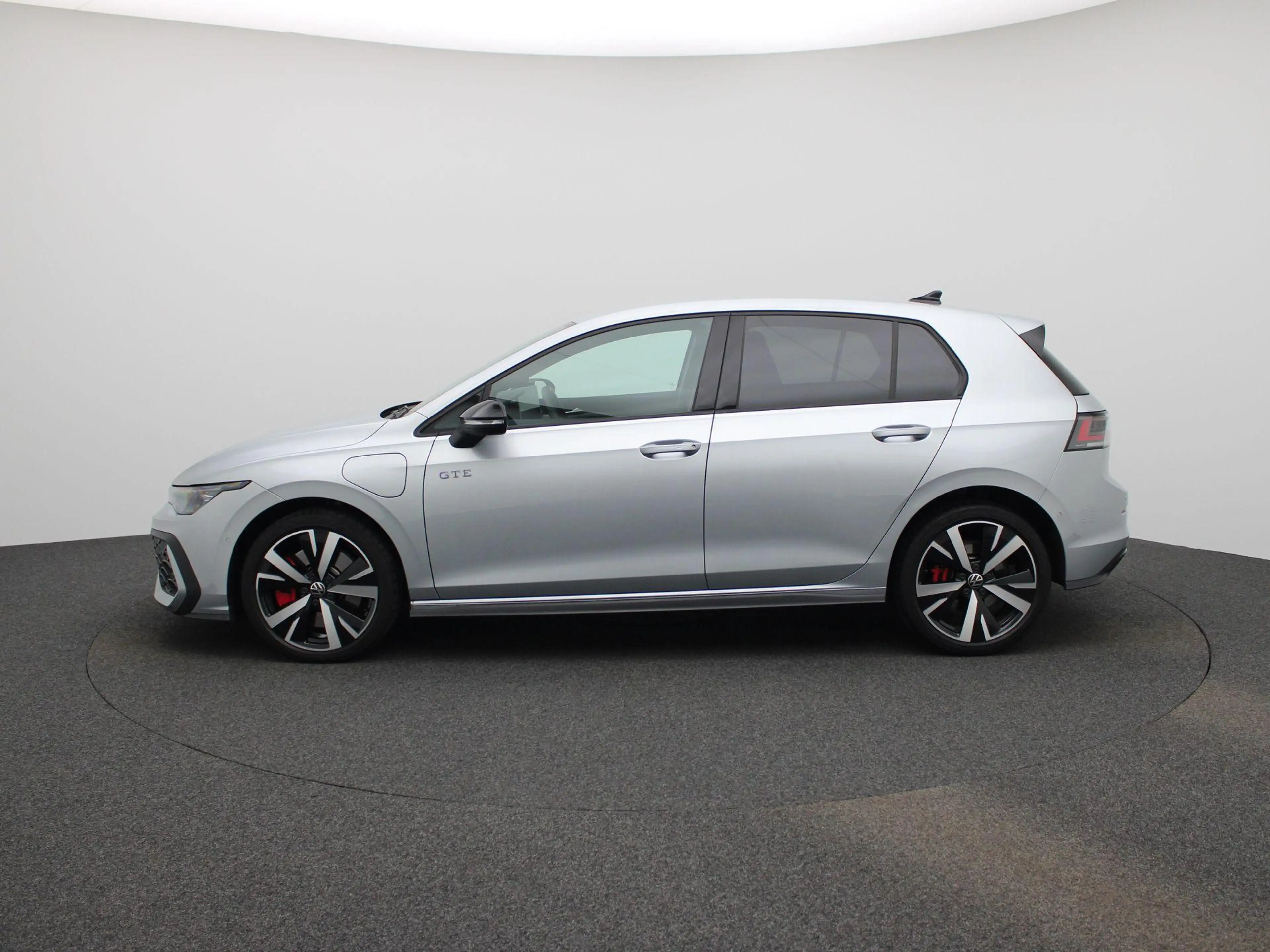 Volkswagen Golf GTE 1.5 eHybrid | 272 PK| Origineel Nederlands | 1e Ei — photo 4