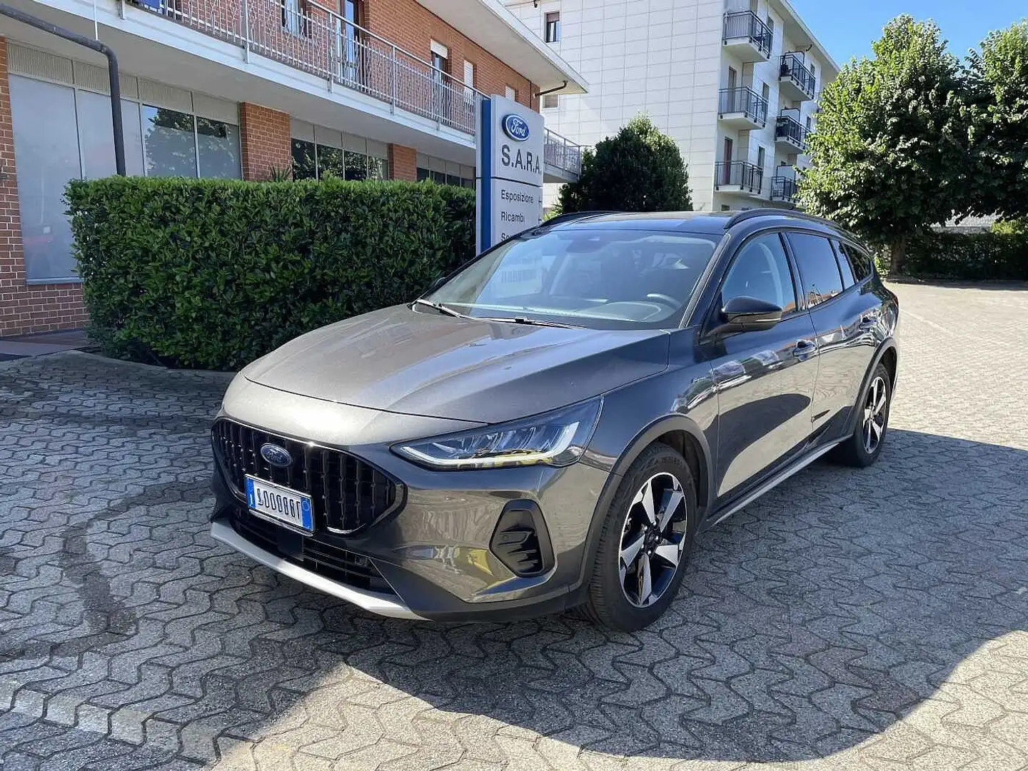 Ford Focus 4ª serie 1.0 EcoBoost Hybrid 125 CV SW ST-Line X Grigio - 1