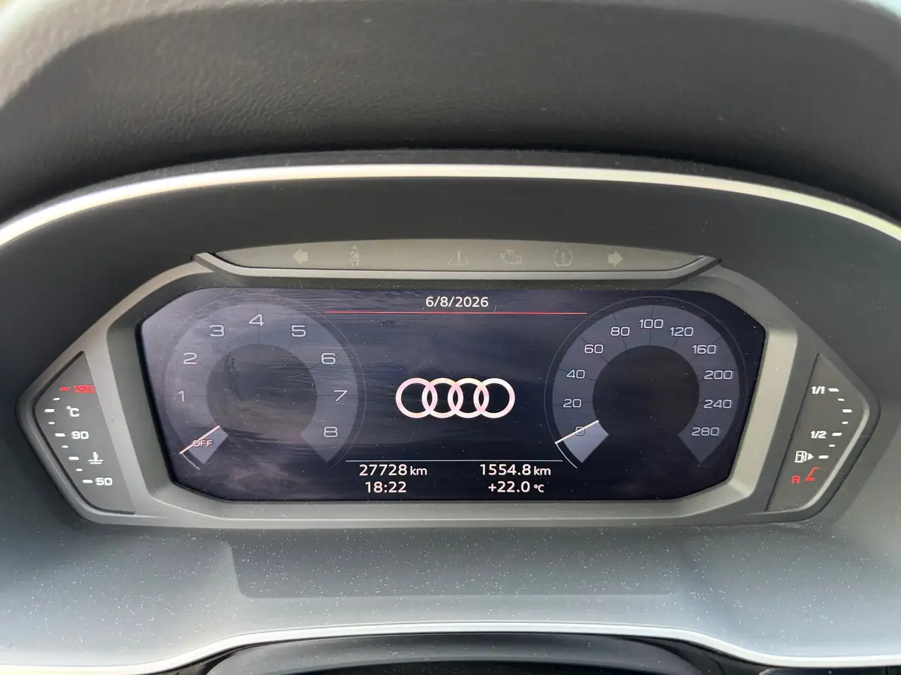 Audi Q3 снимка Audi Q3