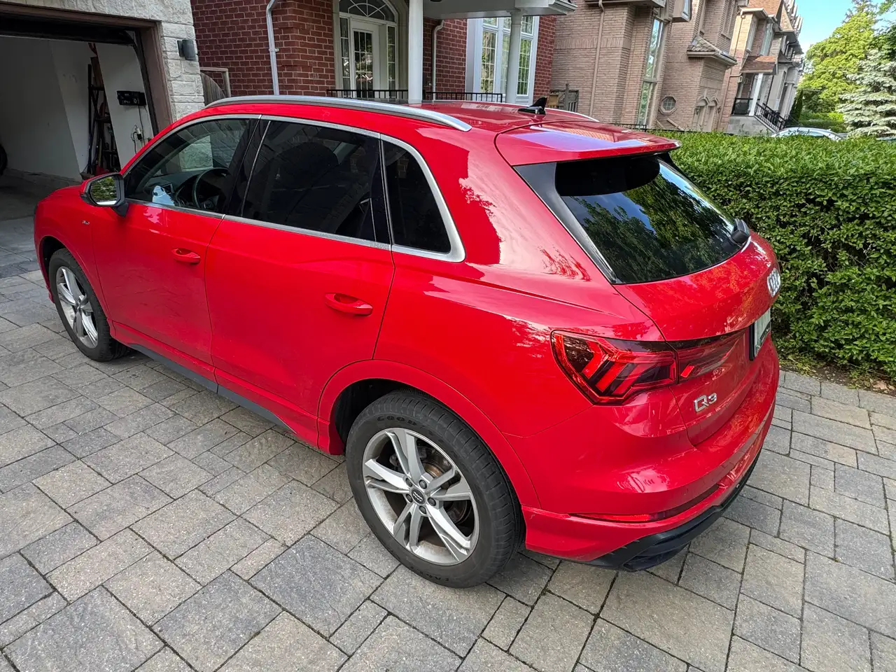 Audi Q3 снимка Audi Q3