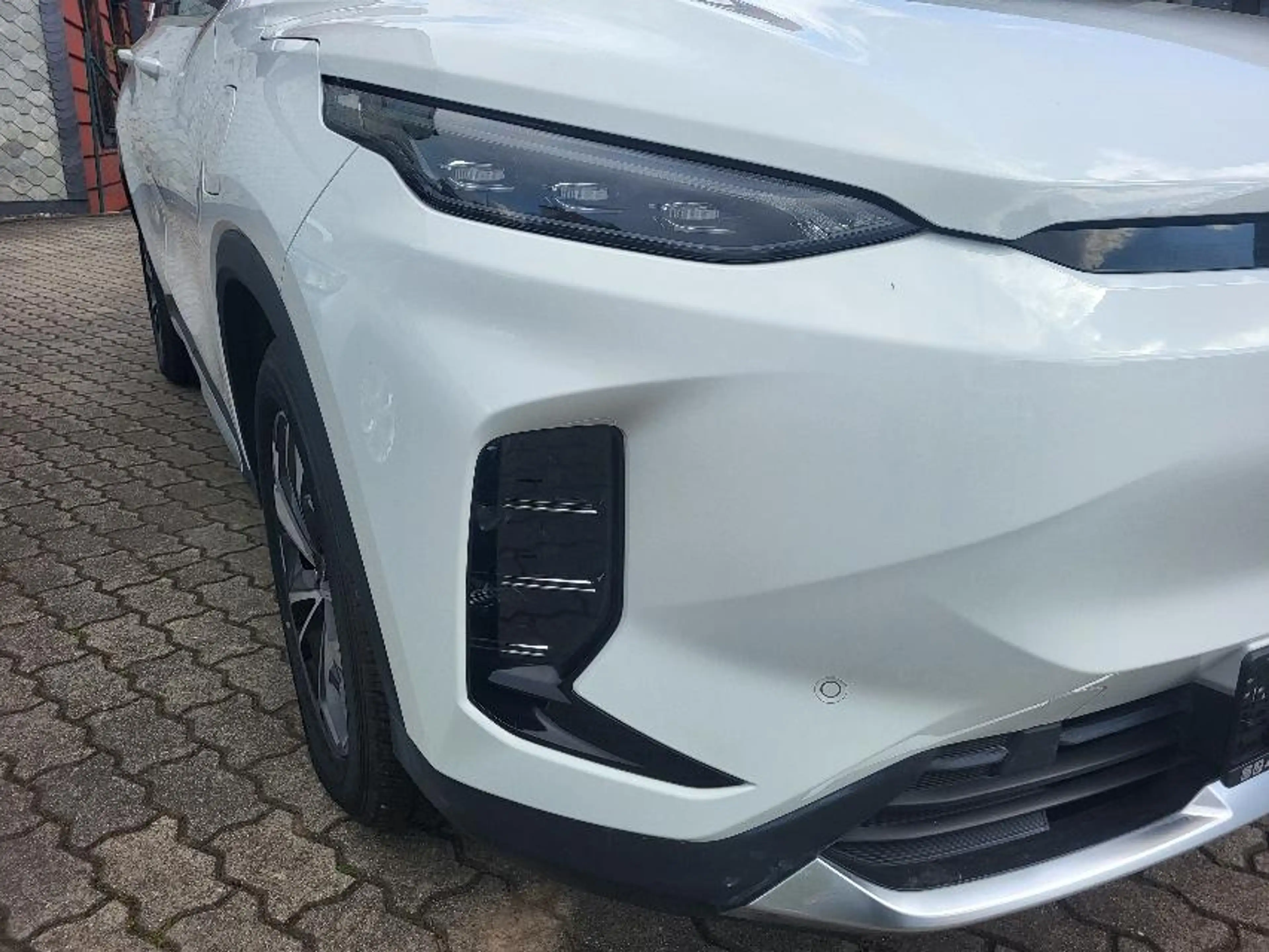 Maxus EUNIQ 6 LIMITED+ASSISTENTEN+LEDER+PANORAMA+360°+ — photo 3
